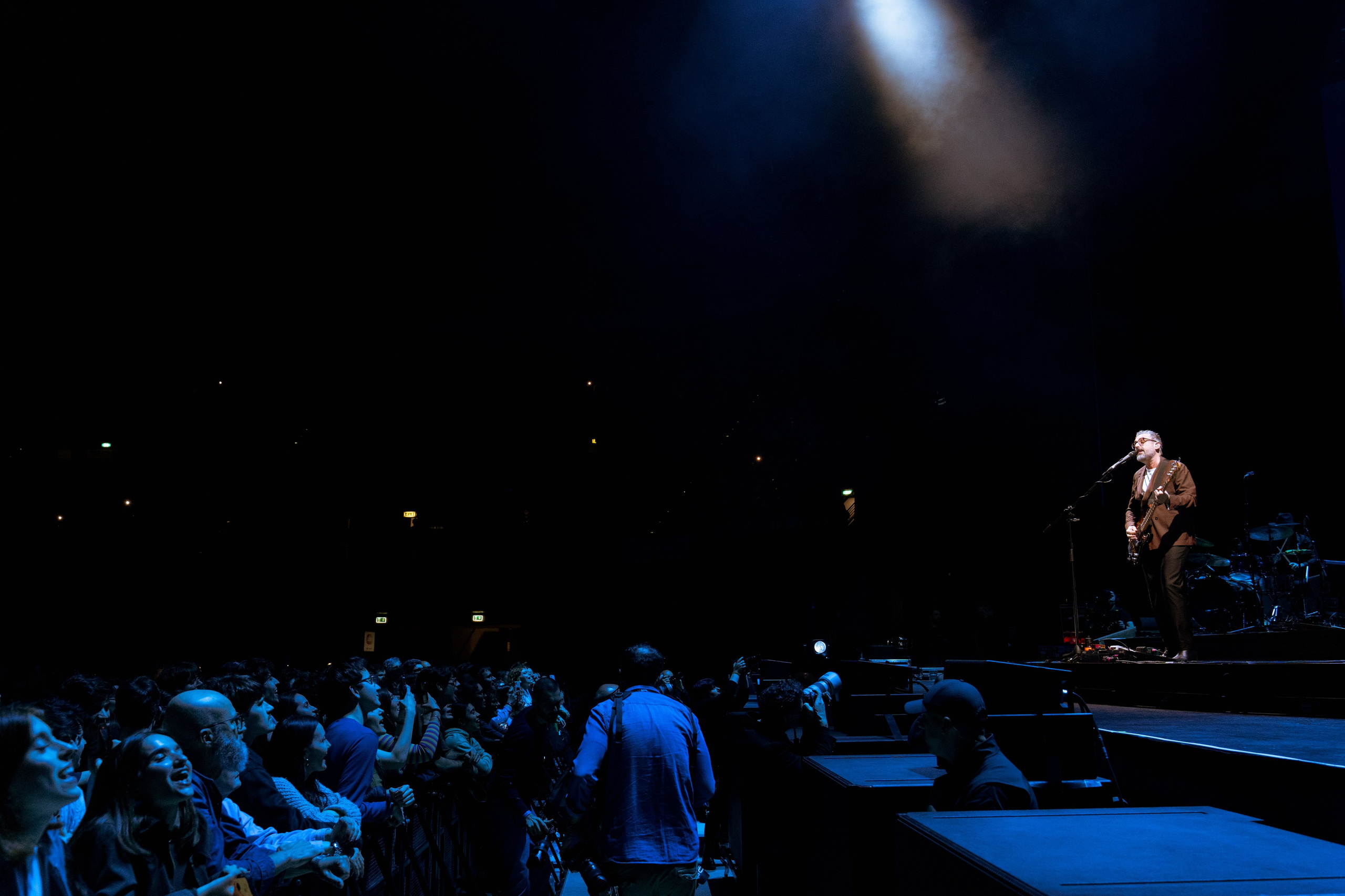 BRUNORI SAS // UNIPOL ARENA BOLOGNA. Francesco Mion // Sport & Live Music Photographer