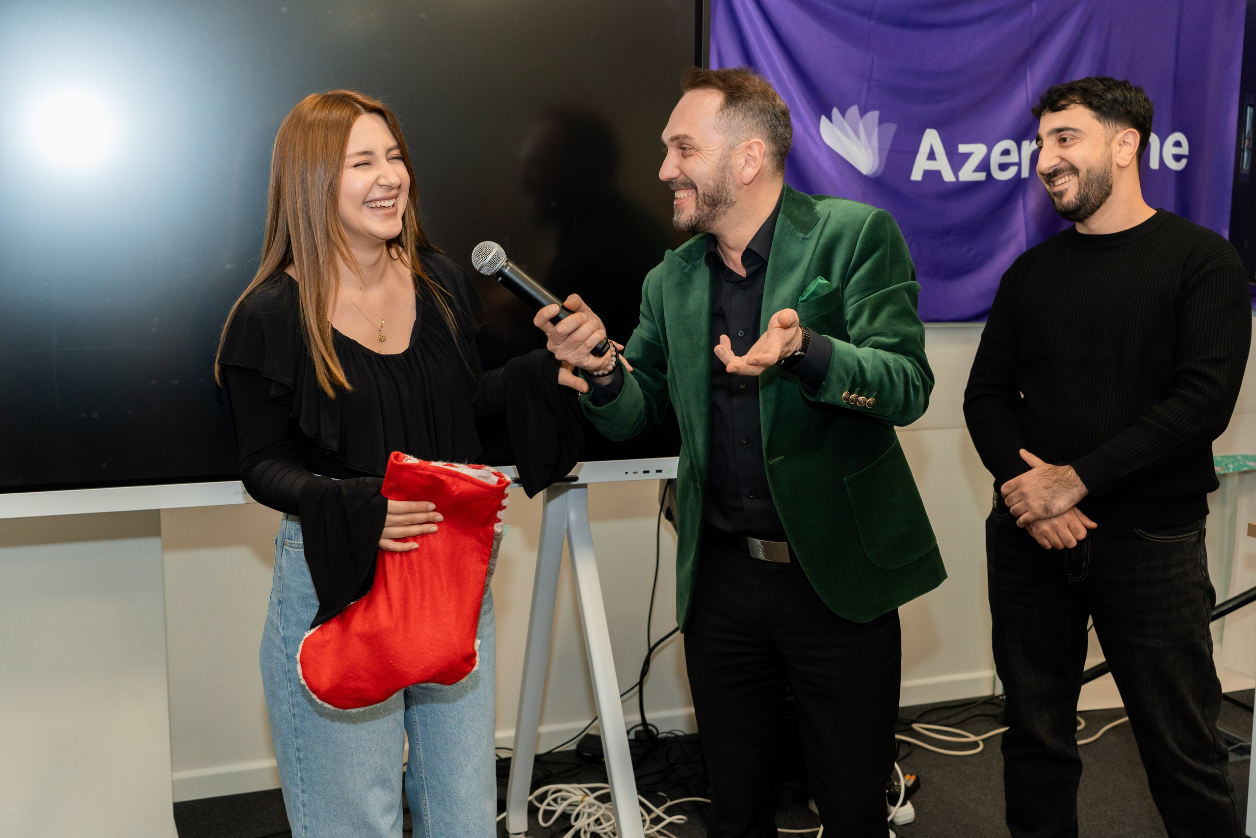 Azəronline şirkətinin yeni il korporativi. Fotoqraf Vəli Məmmədov