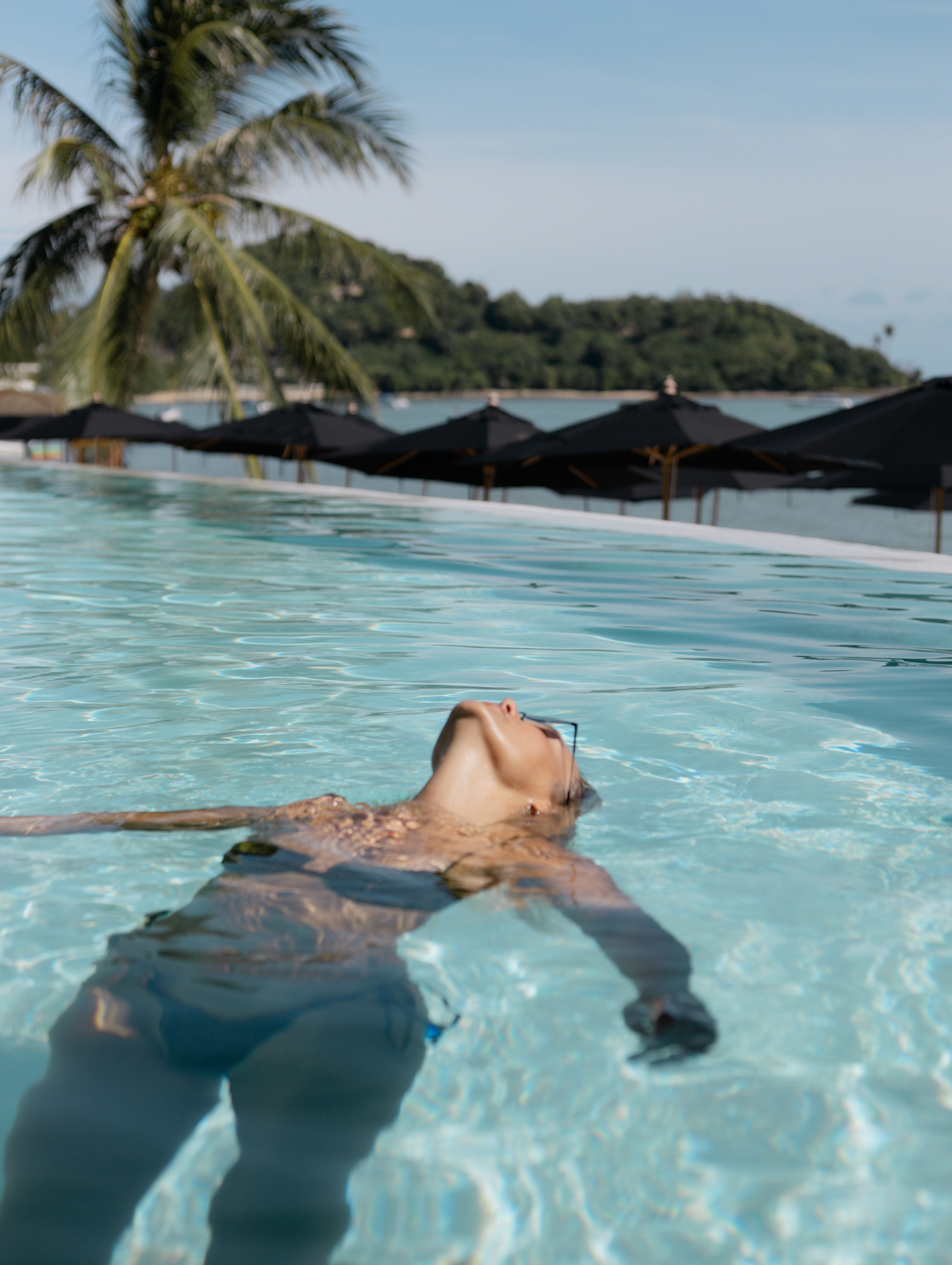 WOMEN’S PHOTOSHOOT. Photographer on Koh Samui Elena