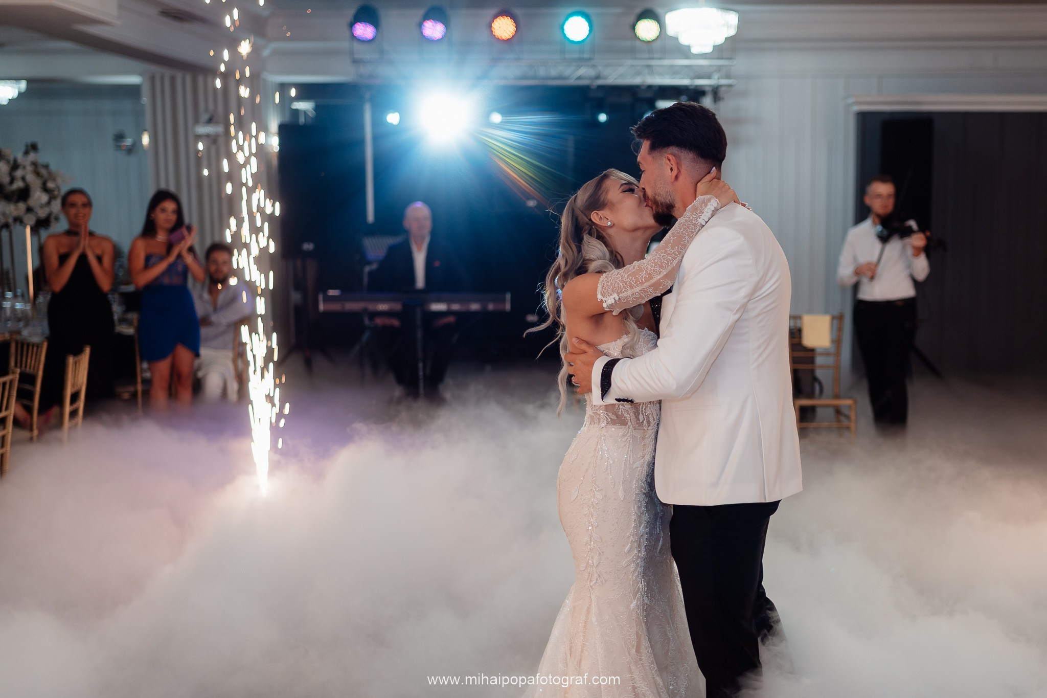 Fotograf de nuntă în Râmnicu Vâlcea | Mihai Popa Fotograf. Fotograf Nuntă, Botez și Cununie Civilă în București - Mihai Popa