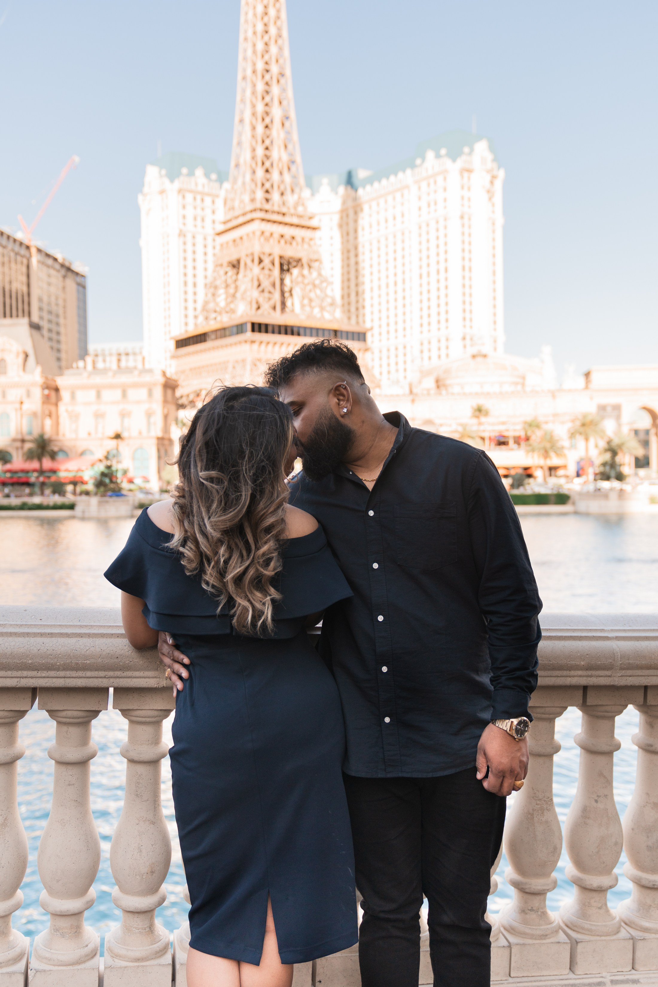 Abbi&Neron. Wedding & elopement photographer Viktoriya Kravtsov. Las Vegas