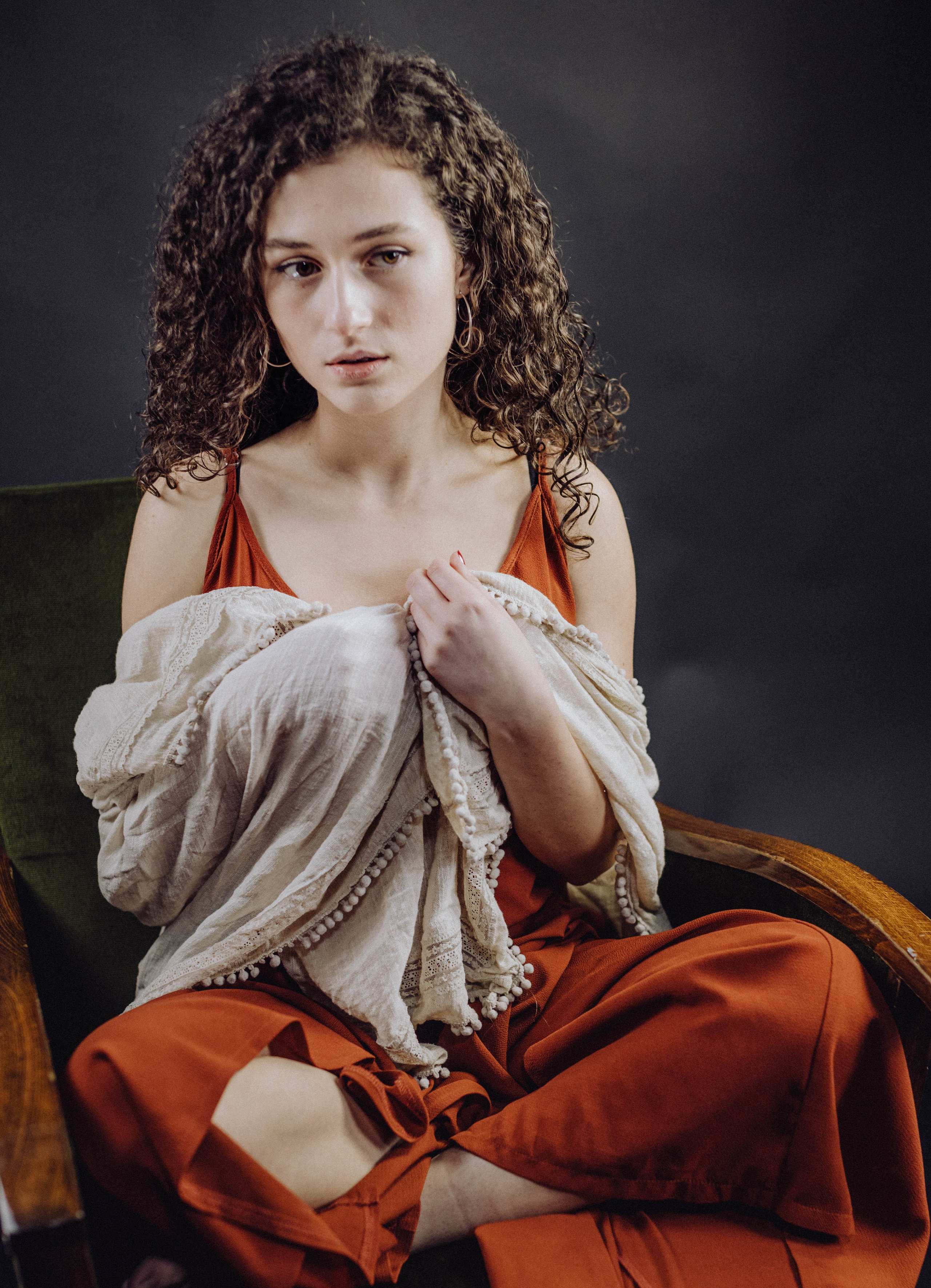 Ada. Wedding & couple photographer from Romania Rut Vetan