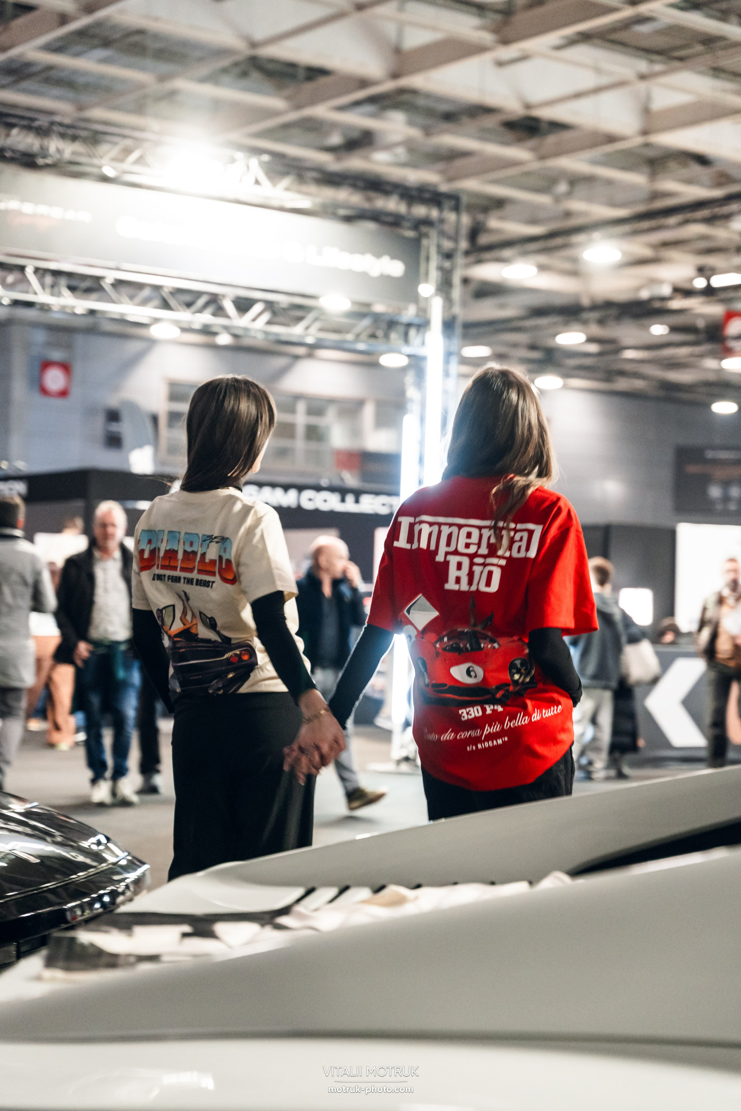 Retromobile 2026. Photographe de voitures à Paris — Vitalii Motruk