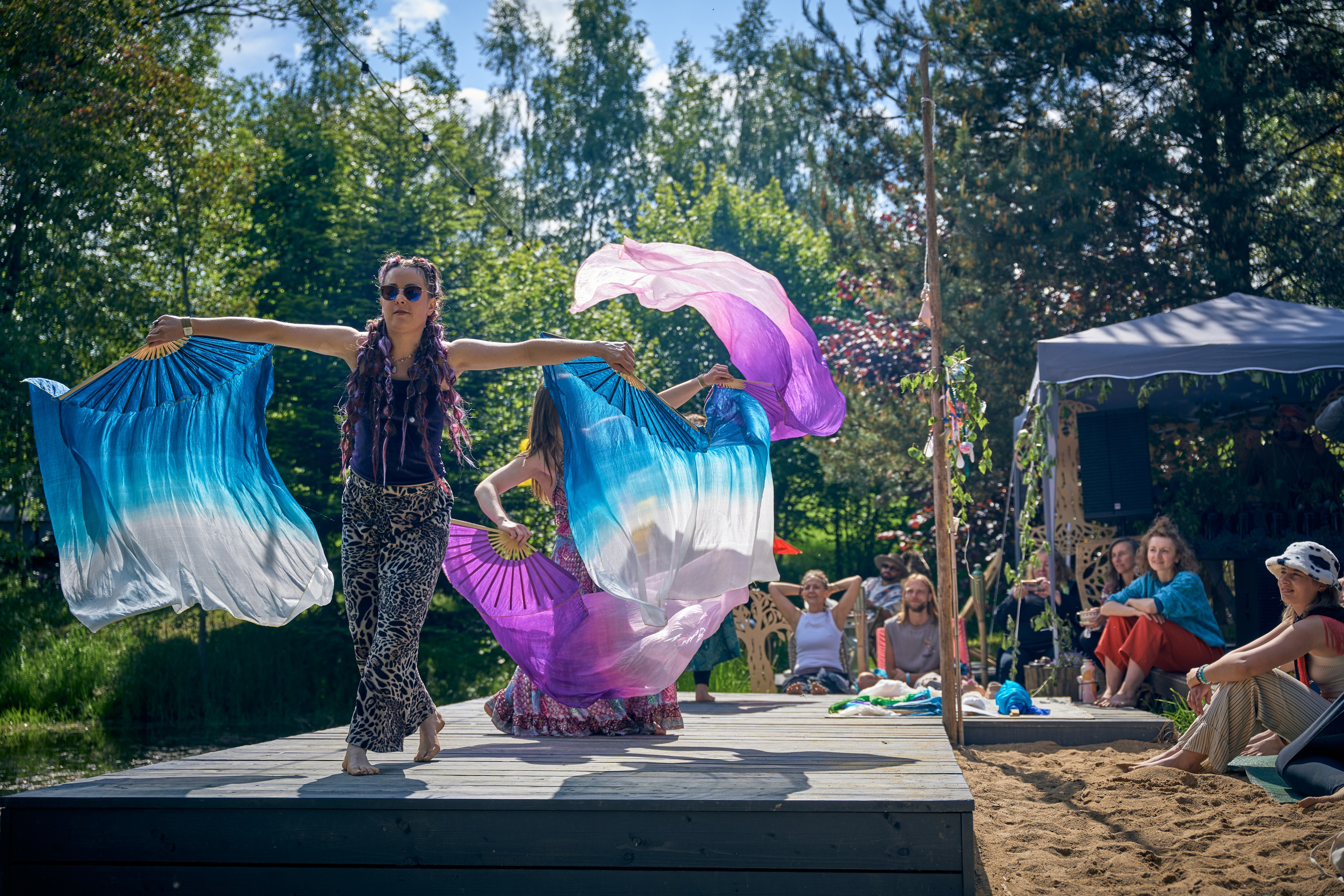 „Wachlarze na Plaży” - warsztat Nadii Szypiłow na Mikrofestiwalu „2uRodziny Turkusowej Wyspy”. Andriej Szypilow — Photography & Videography