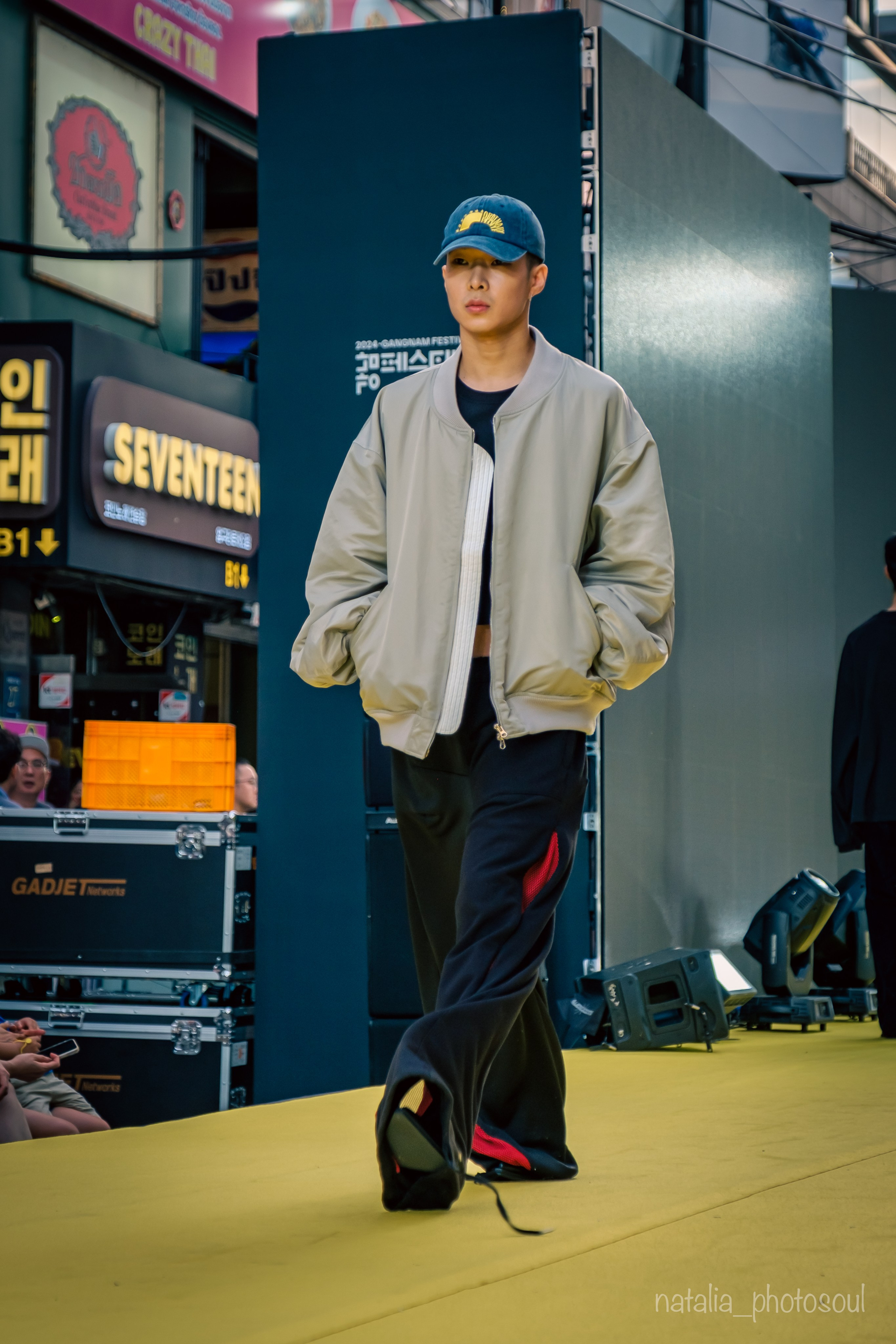 GANGNAM FASHION FESTA 2024: ORDINARY PEOPLE. Photographer in Seoul Dobrokvashina Natalya