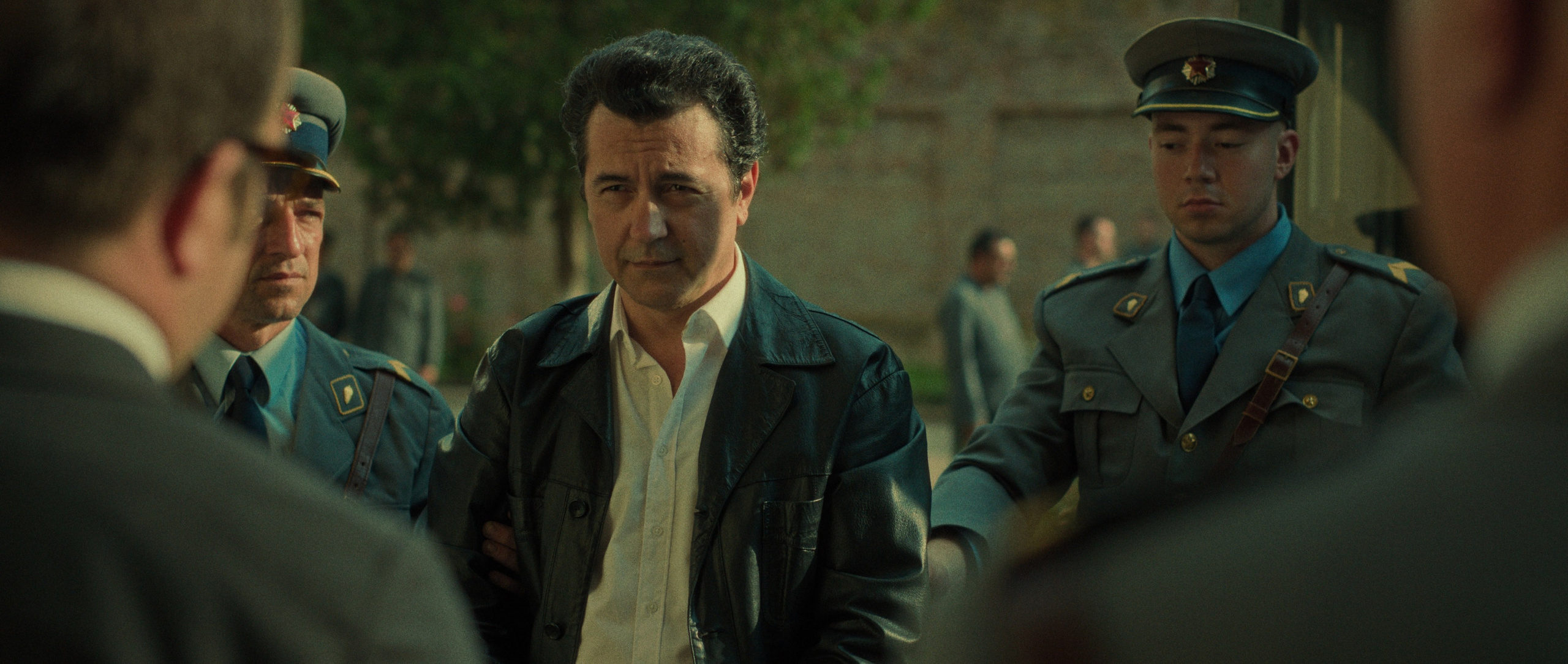 Ruski Konzul. Commercial and studio photographer in Belgrade