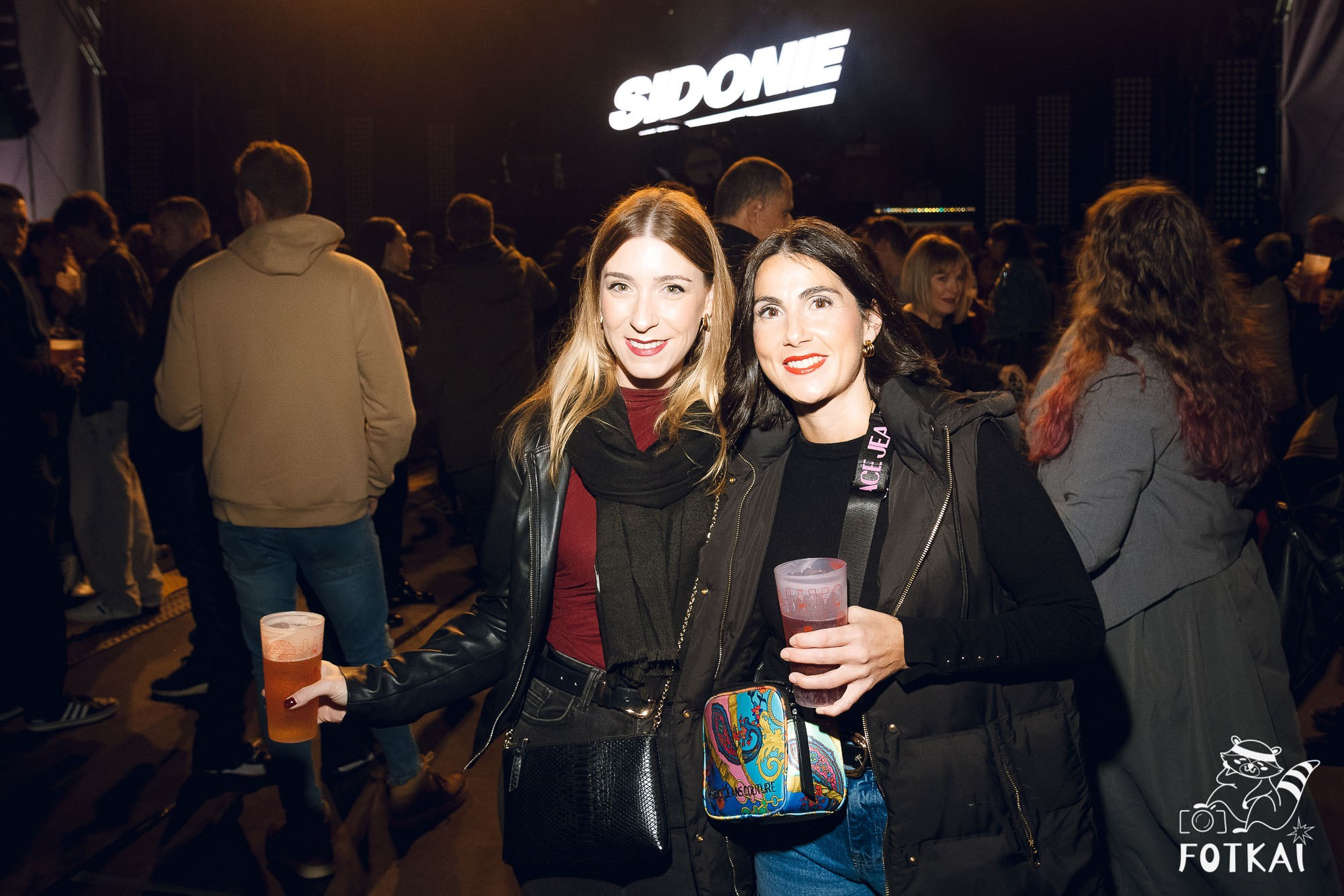 Sidonie en Torrevieja 2025 – Fotos del concierto y reportaje completo | FOTKAI