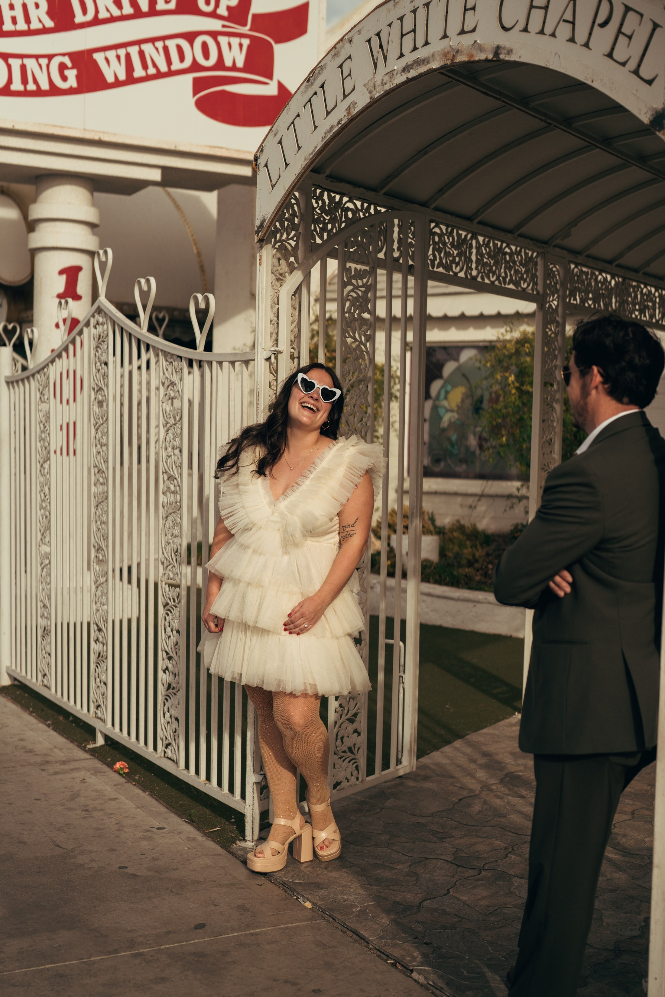 Grace&Jesse. Wedding & elopement photographer Viktoriya Kravtsov. Las Vegas