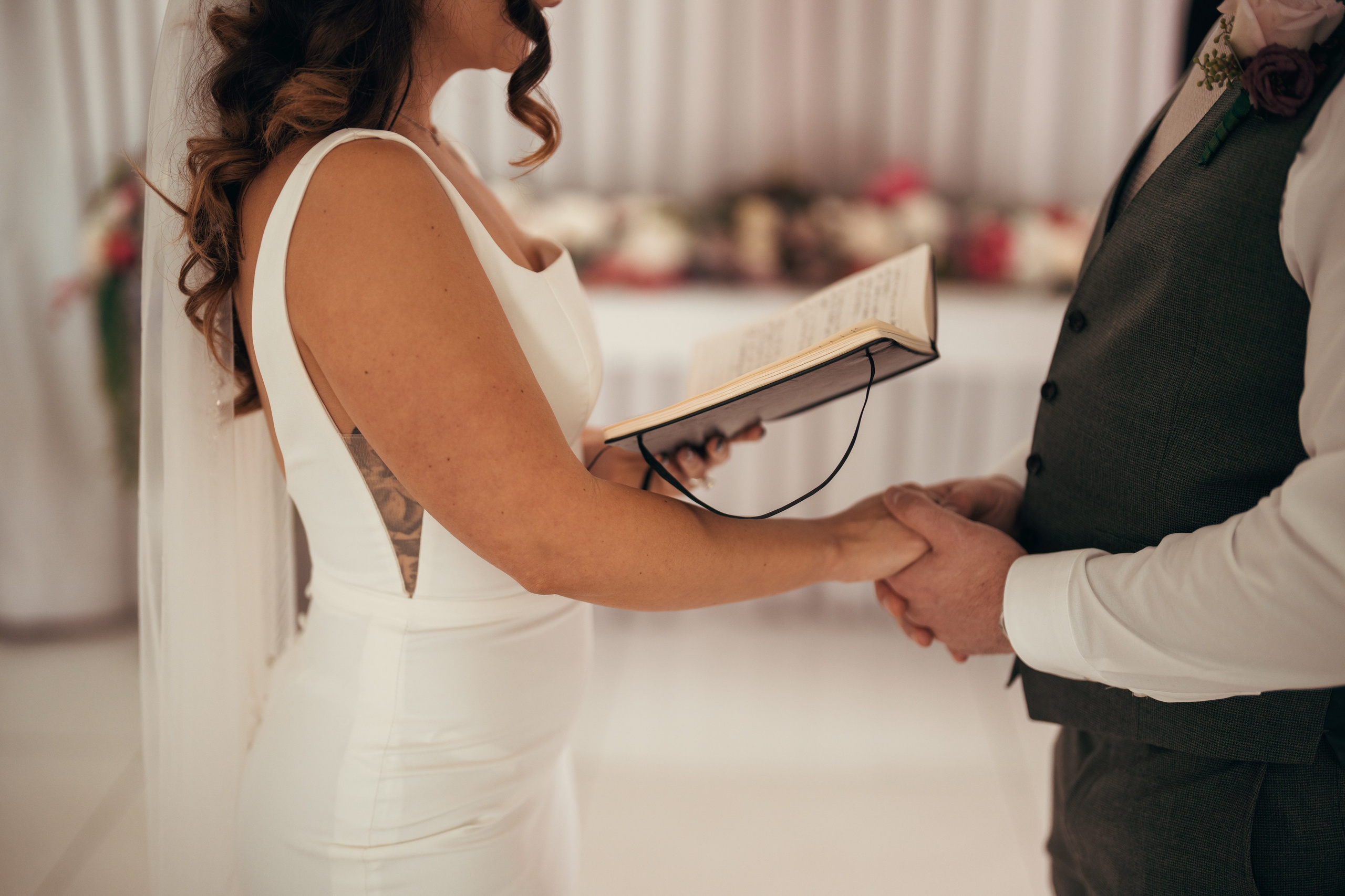 Evan&Jessica. Wedding & elopement photographer Viktoriya Kravtsov. Las Vegas