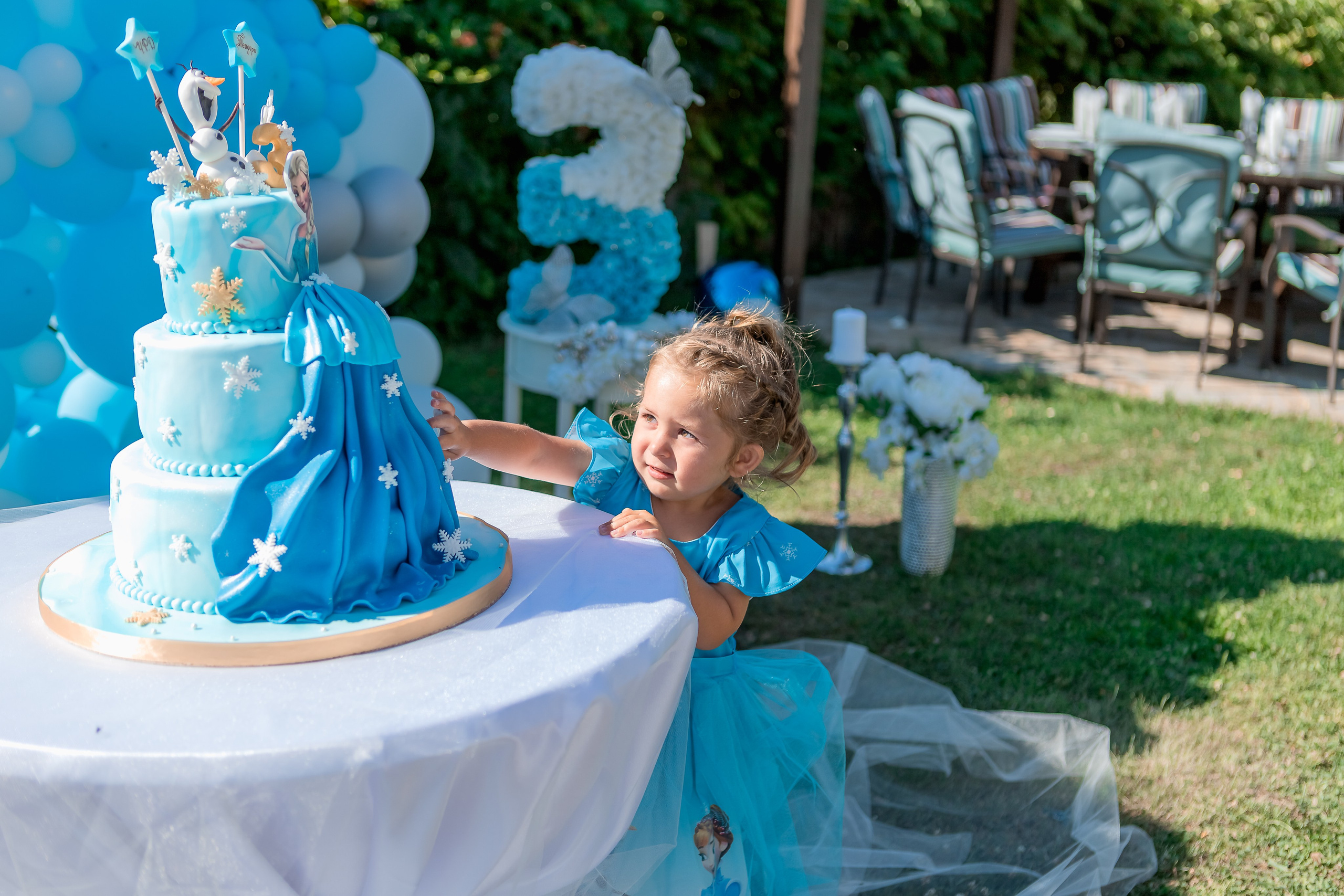 Честит Рожден Ден. Фотограф Ирина Йотова