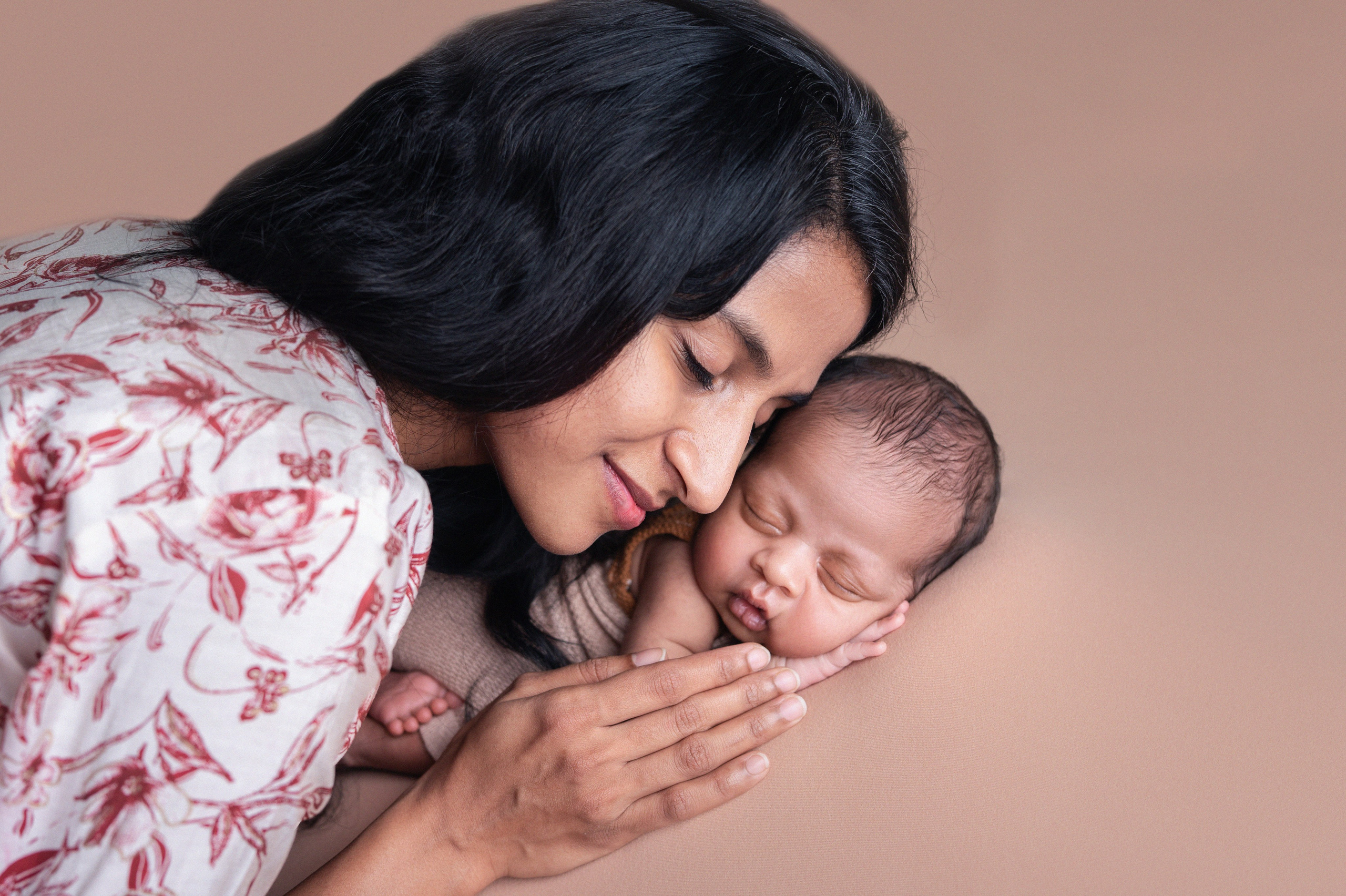 Vihaan 15 days. In-home newborn photography Raleigh & area Katya Kulikova