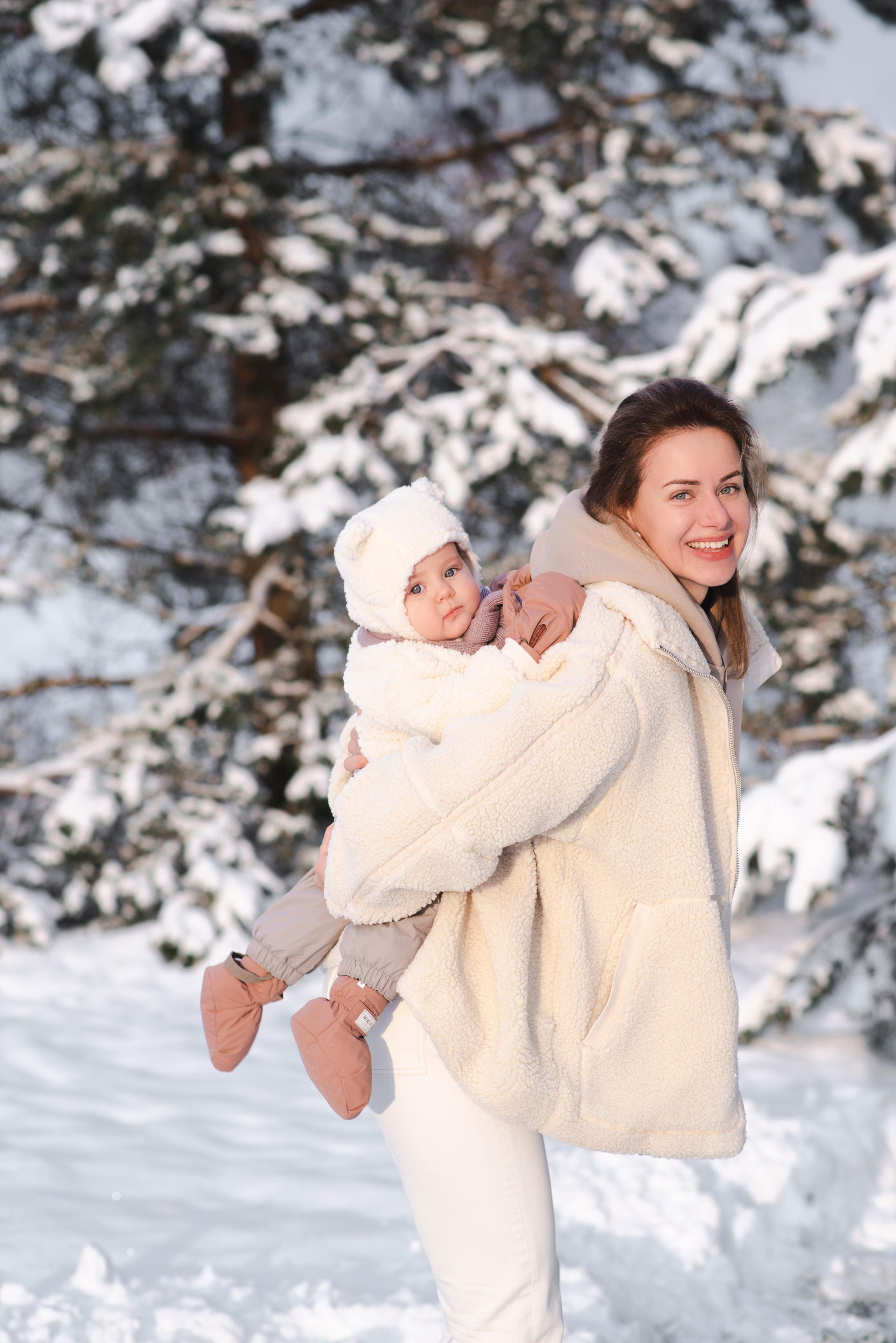 Анита и Арина. Главная