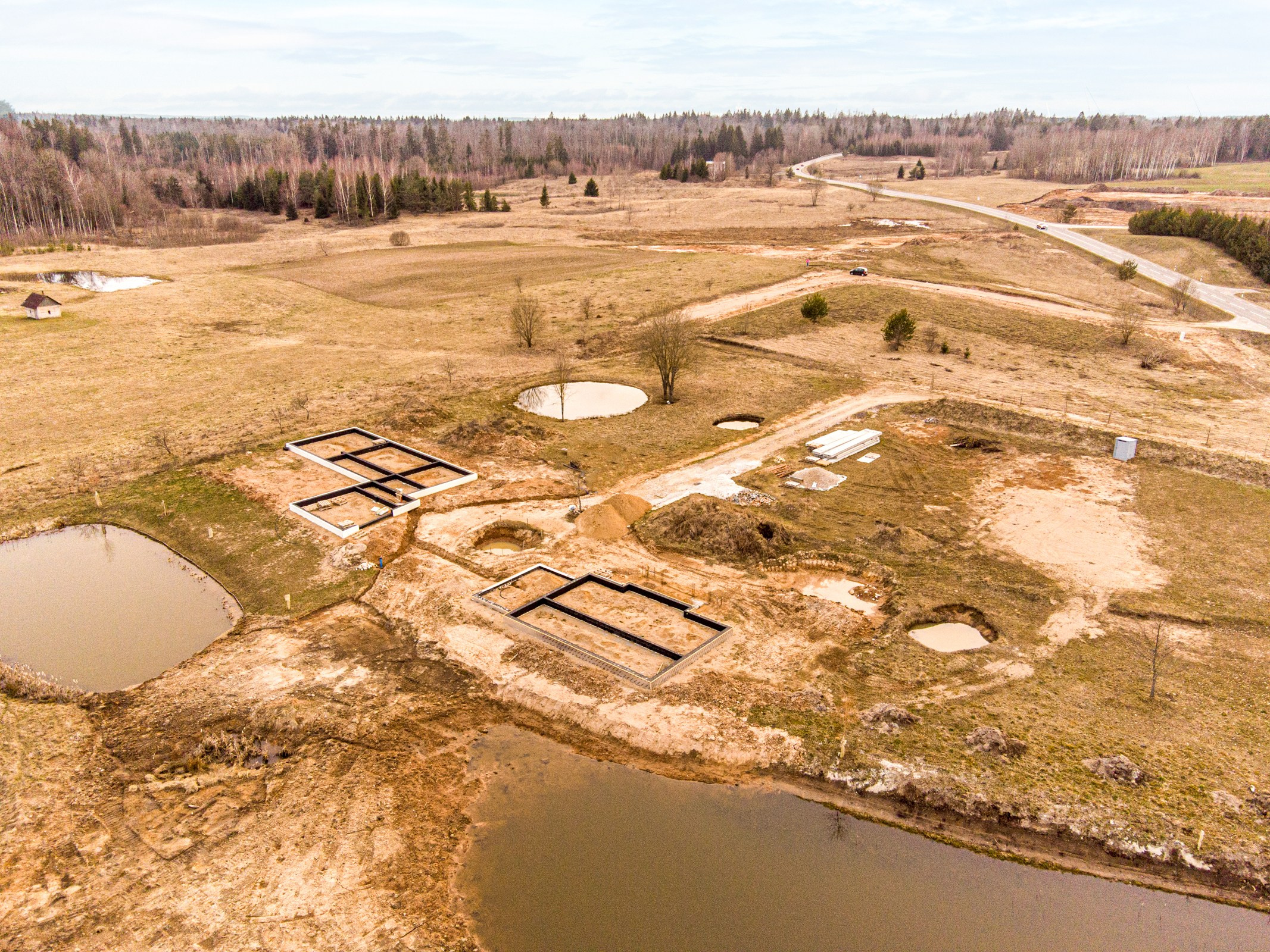 Riešės sen., Pikeliškių k., Antano Giedraičio g. 175 ir 175D. Elina Sapiega fotografė Vilniuje