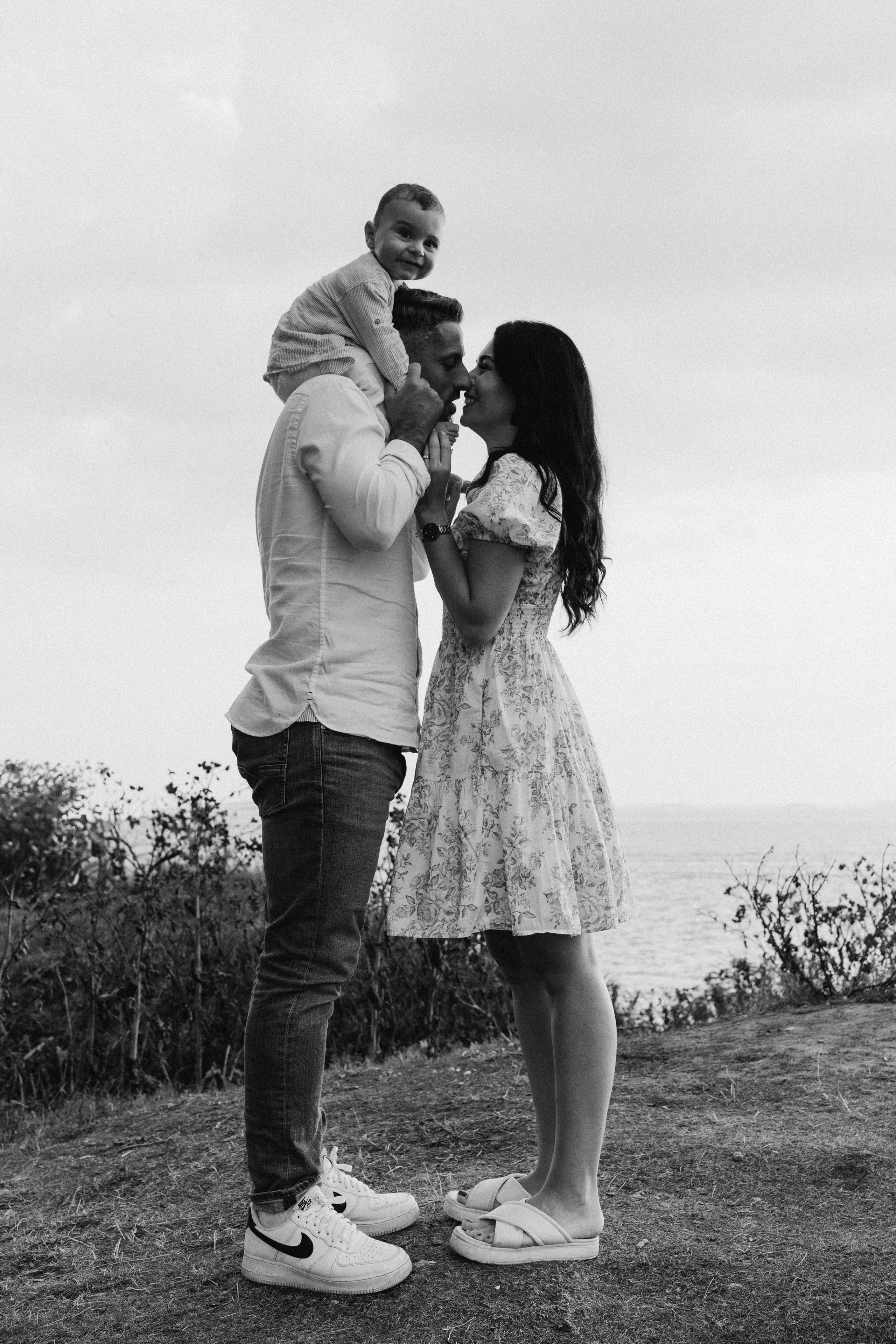 Summer. Wedding and potrait photographer in Helsinki Vickan O