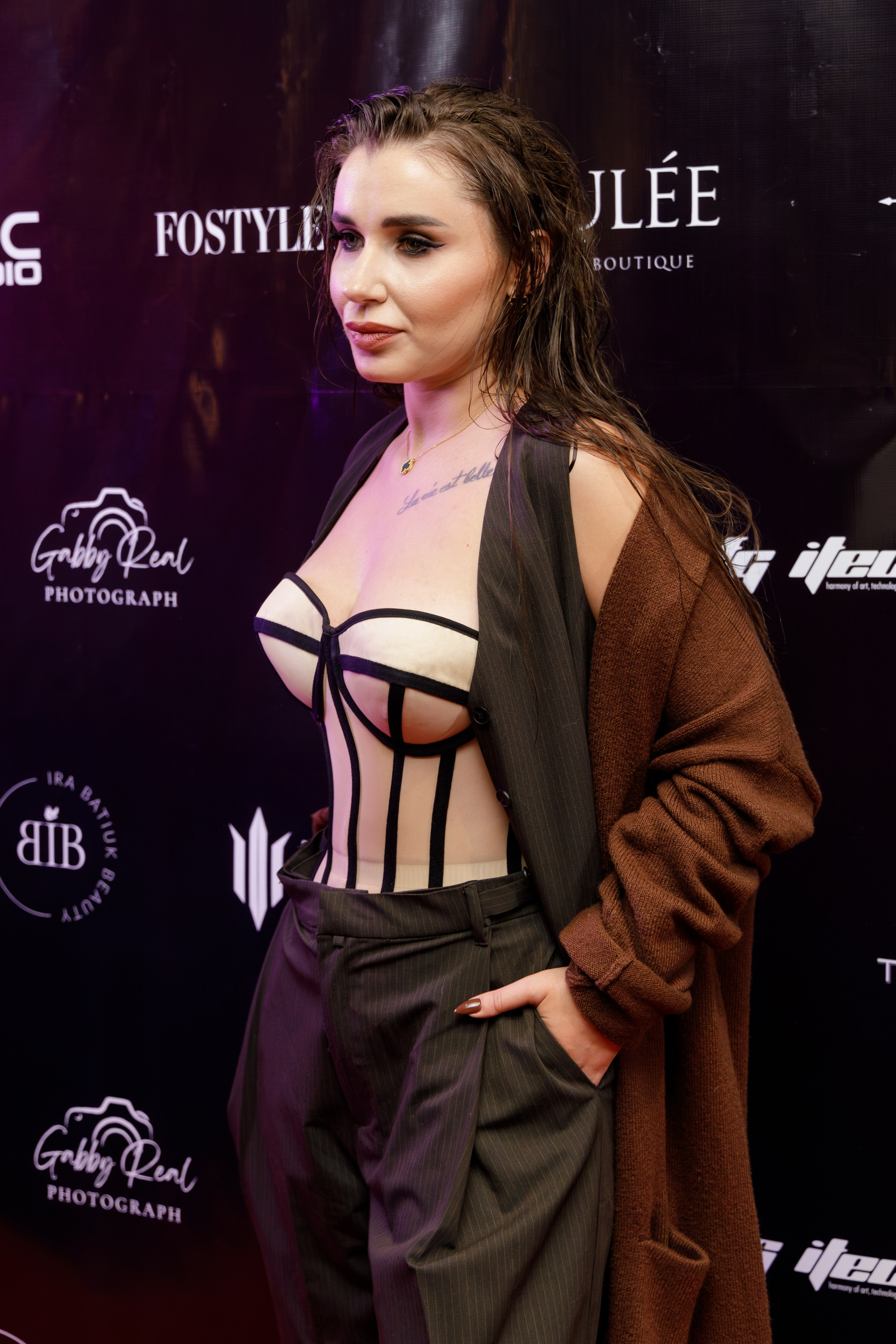 Business Diner with Olya Raiss