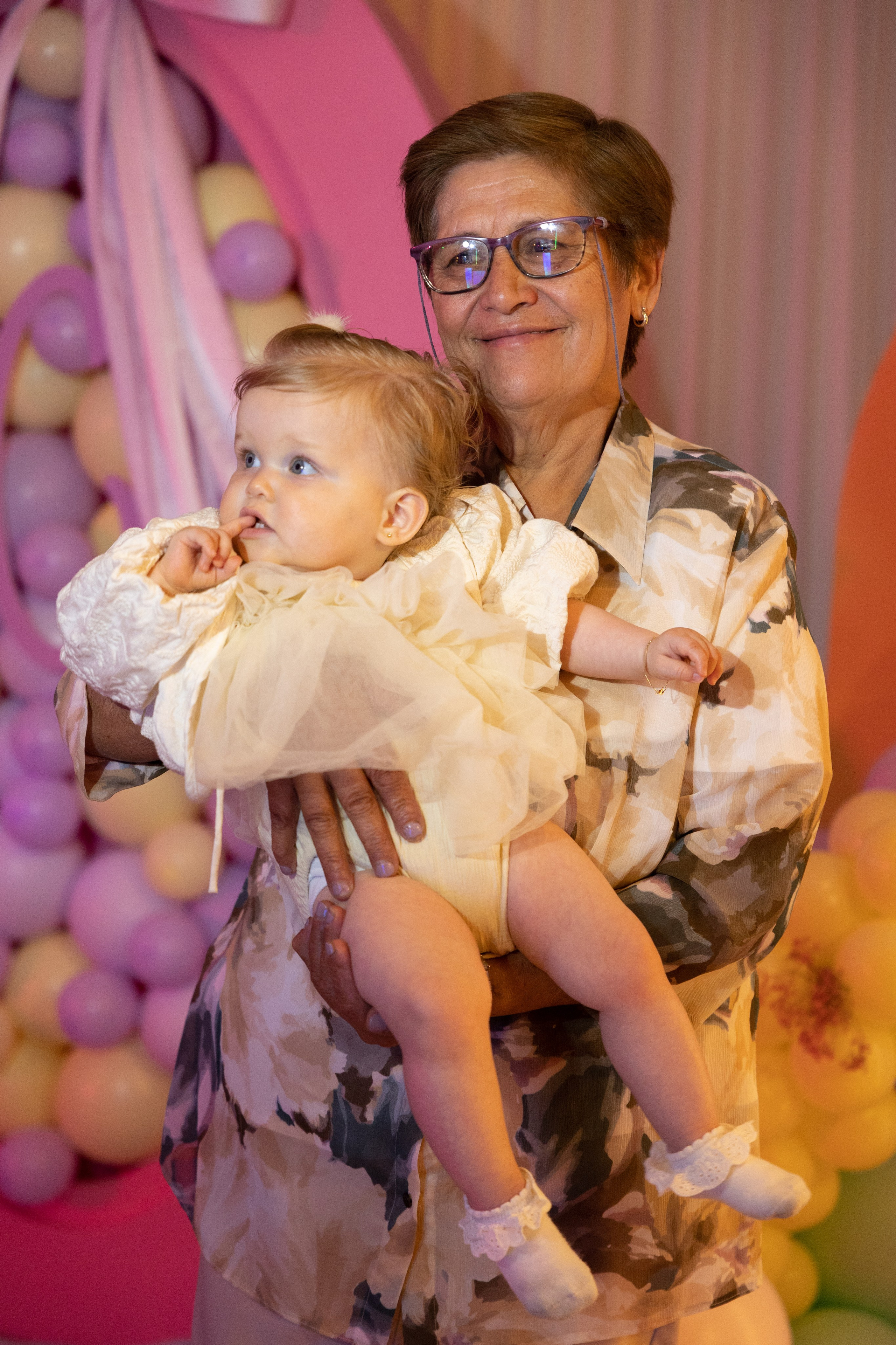 1 st Birthday. Portrait and Family Photographer in Netherlands