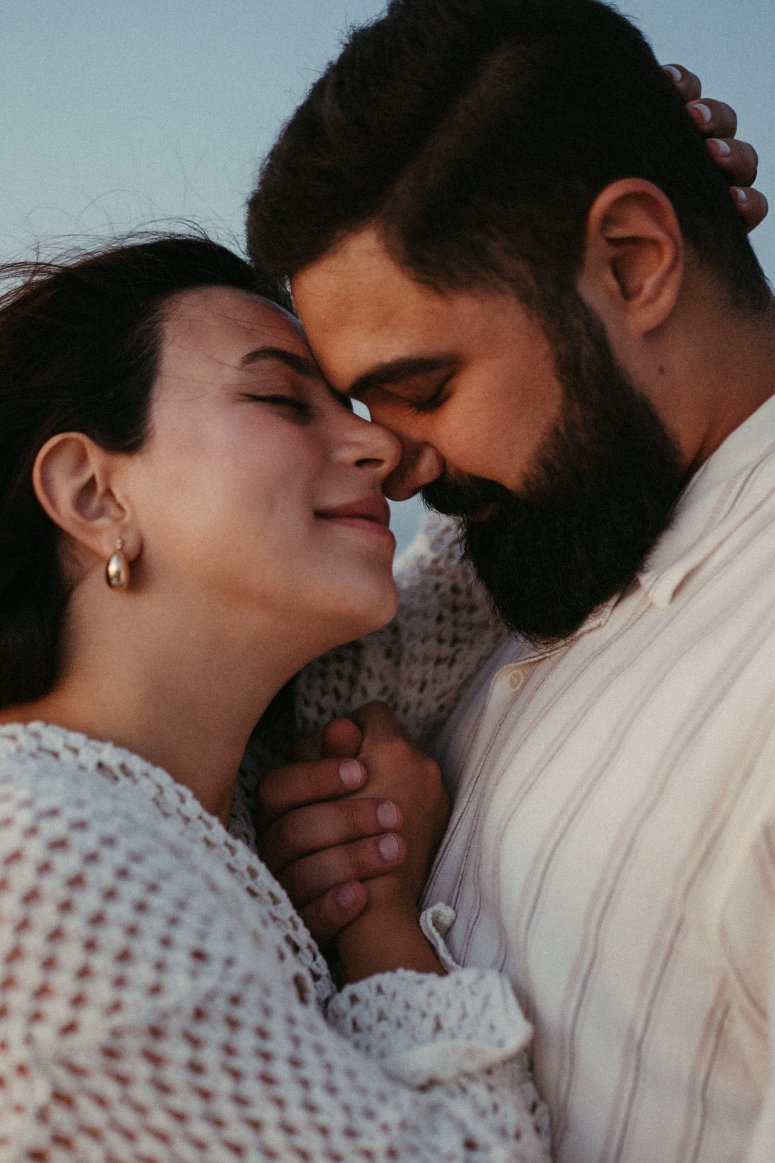 Expecting Javad. Family photographer in Saudi Arabia