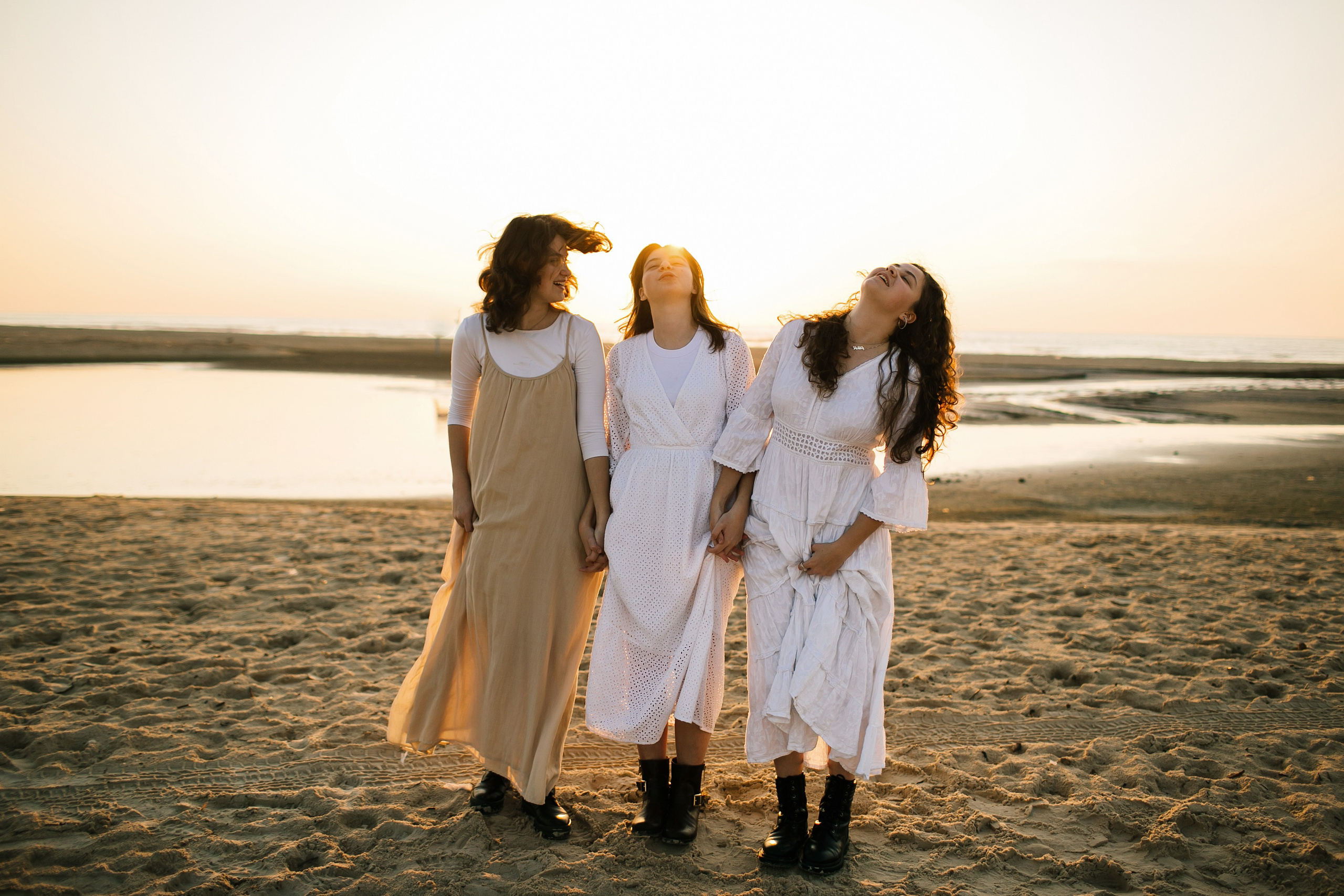 3 sisters Netanya. Family photographer in Israel