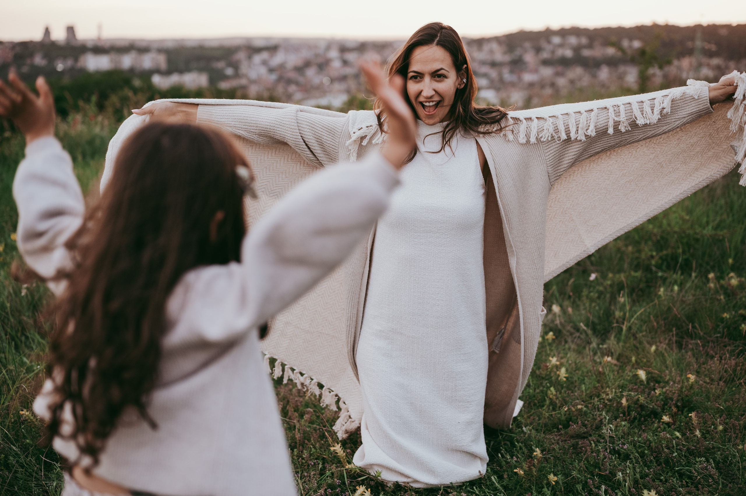 Bojana i Srna / mammy and me photosession. Deciji i porodicni fotograf u Beogradu Oksana Skendzic