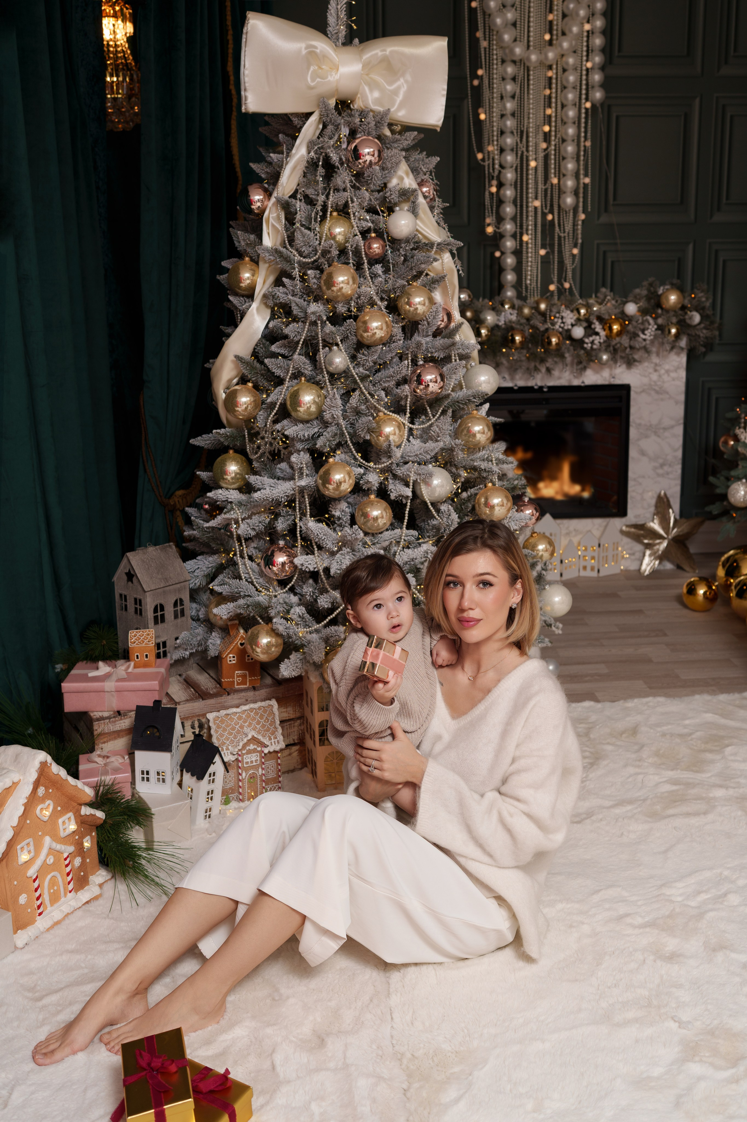 Weihnachtsfotoshootings. Anna, Fotografin aus Wien, Österreich. Ich fotografiere in folgenden Genres: Babybauch-, Familien-, Mode- und Weihnachtsfotografie