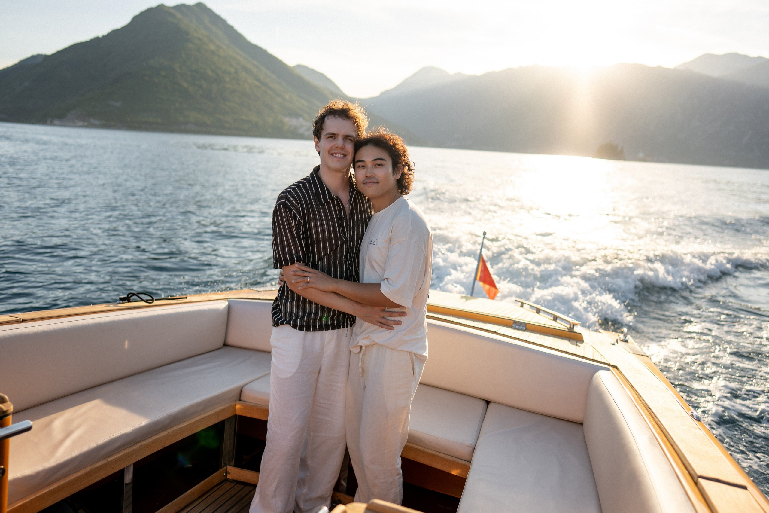 Perast Boat Proposal. Trouwfotograaf & videograaf in Montenegro | Maria & Vasilii