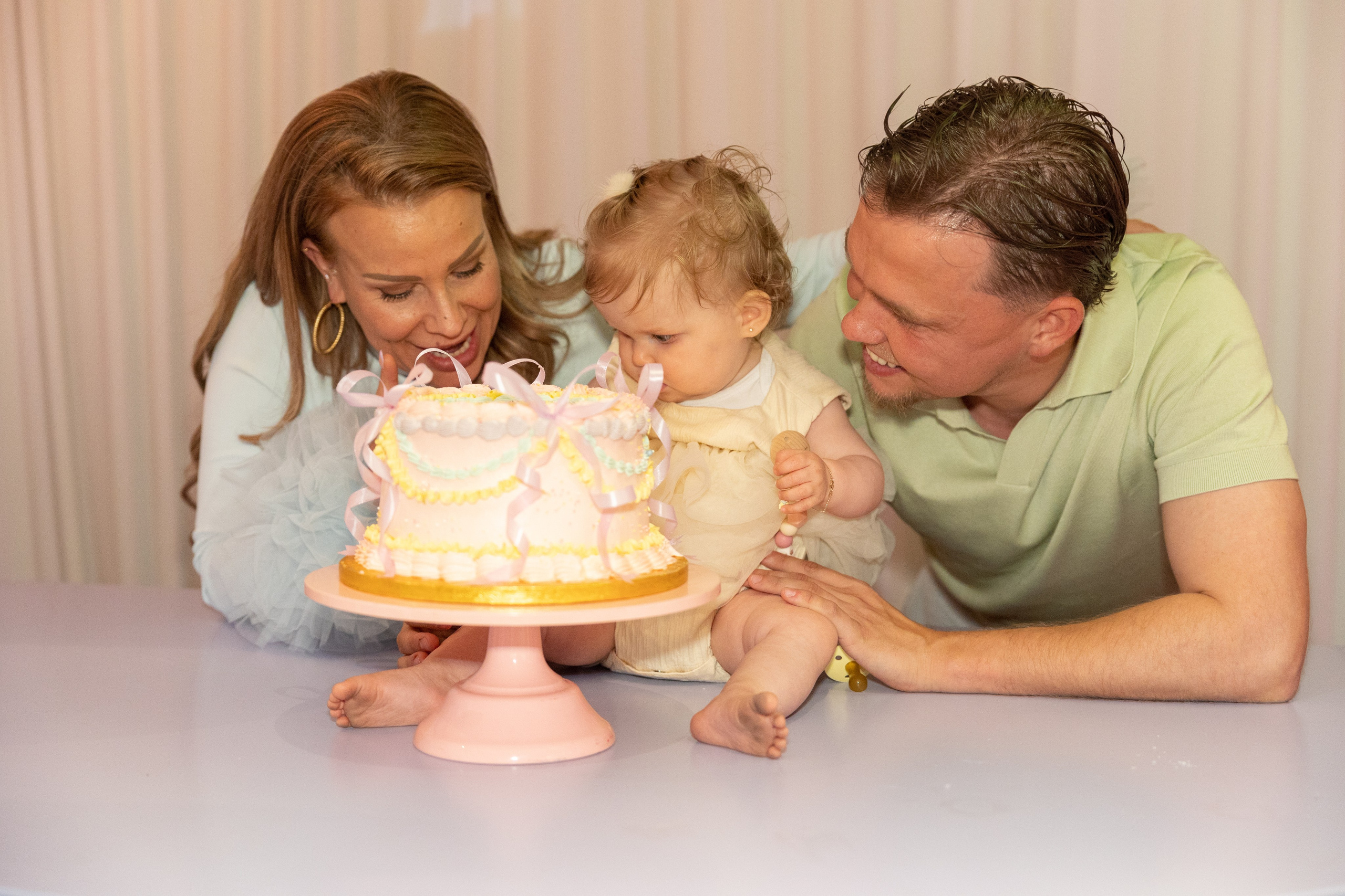 1 st Birthday. Portrait and Family Photographer in Netherlands