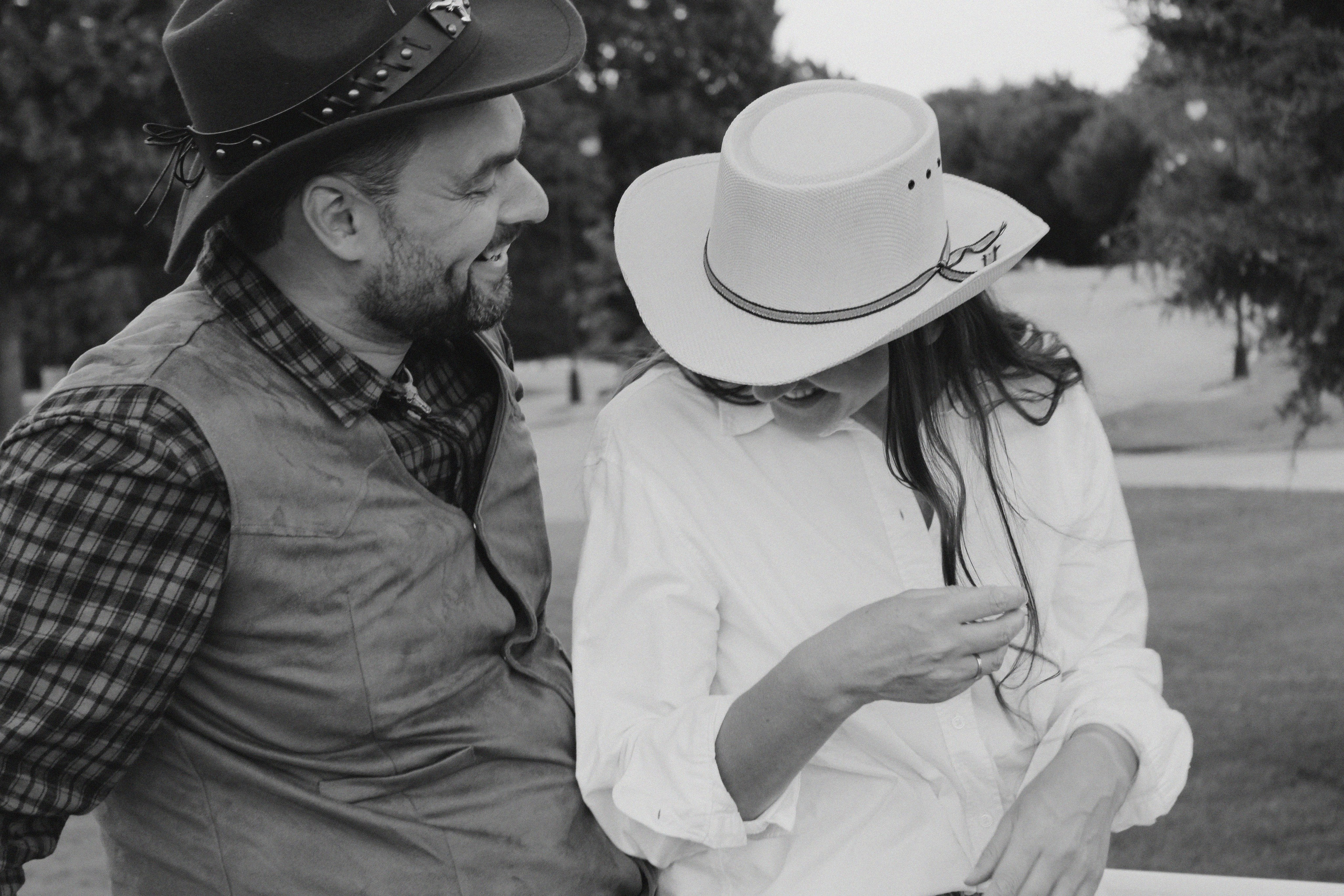 Texas Countryside Family Photoshoot in Cowboy Style. Lana Petrychenko — Portrait & Family Photographer. Valencia, Spain