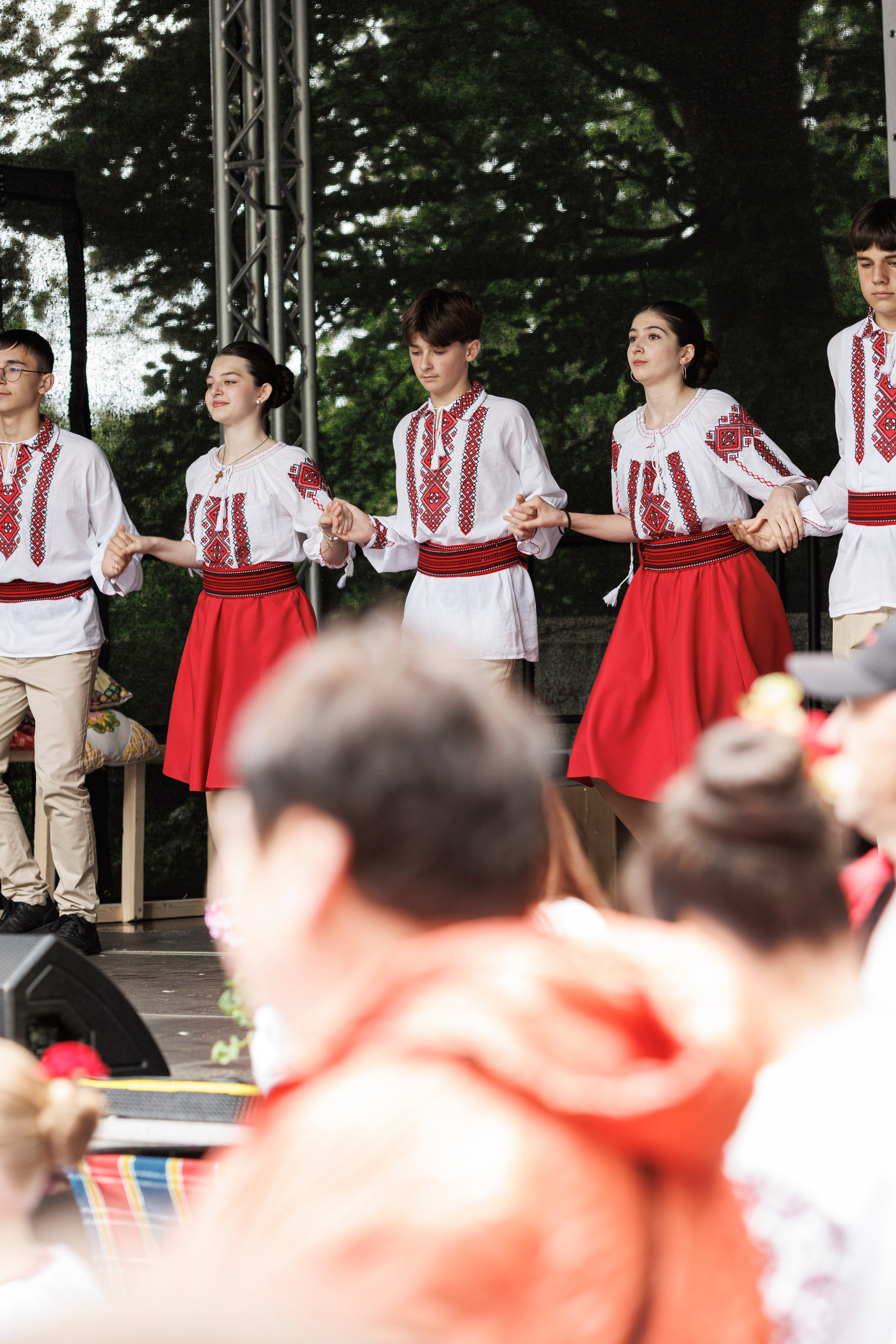 Hora Dorului 2025. Dienstleistungen