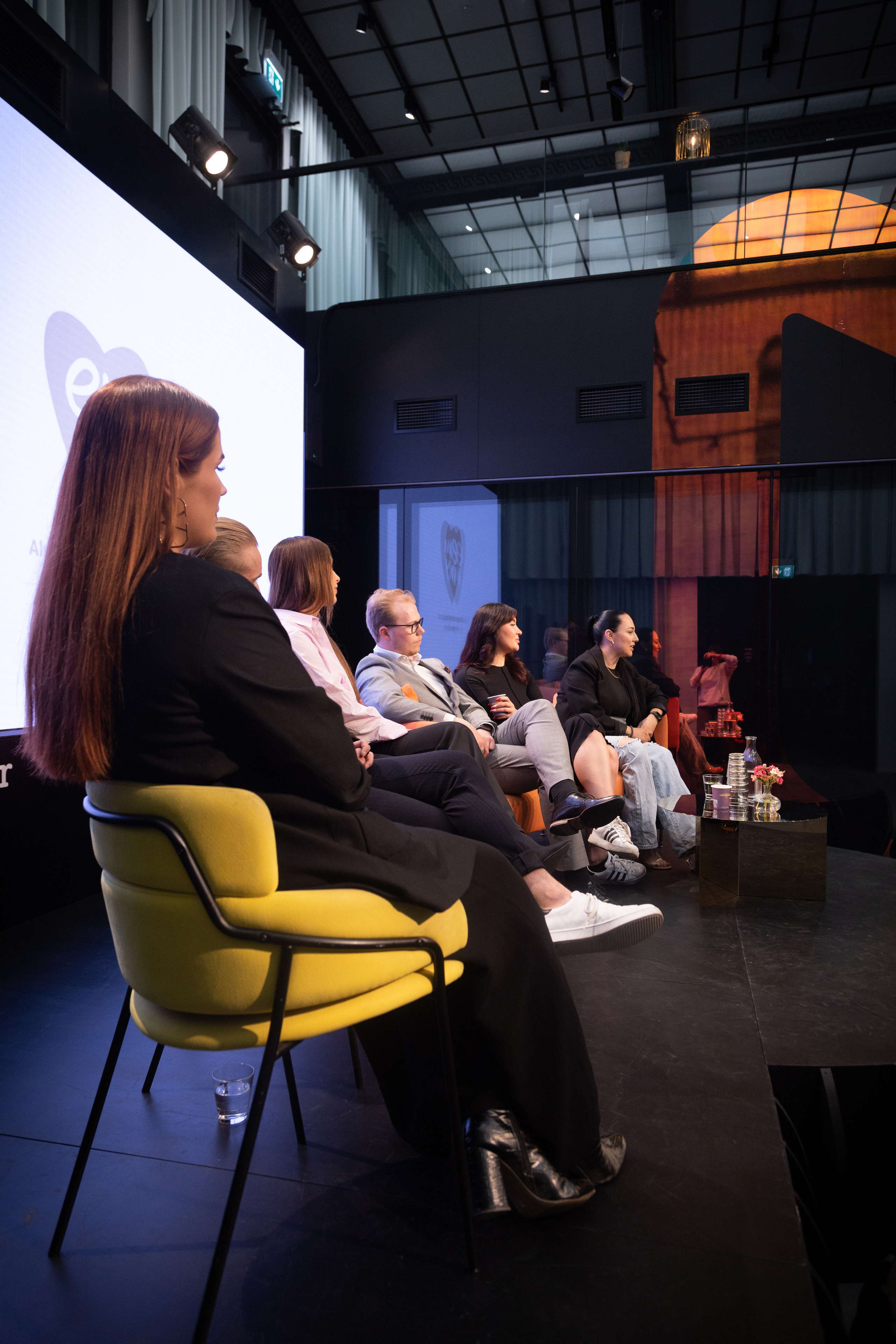 Juhla. Perhe-, hää- ja muotokuva valokuvaaja Helsingissä | Espoossa | Vantaa