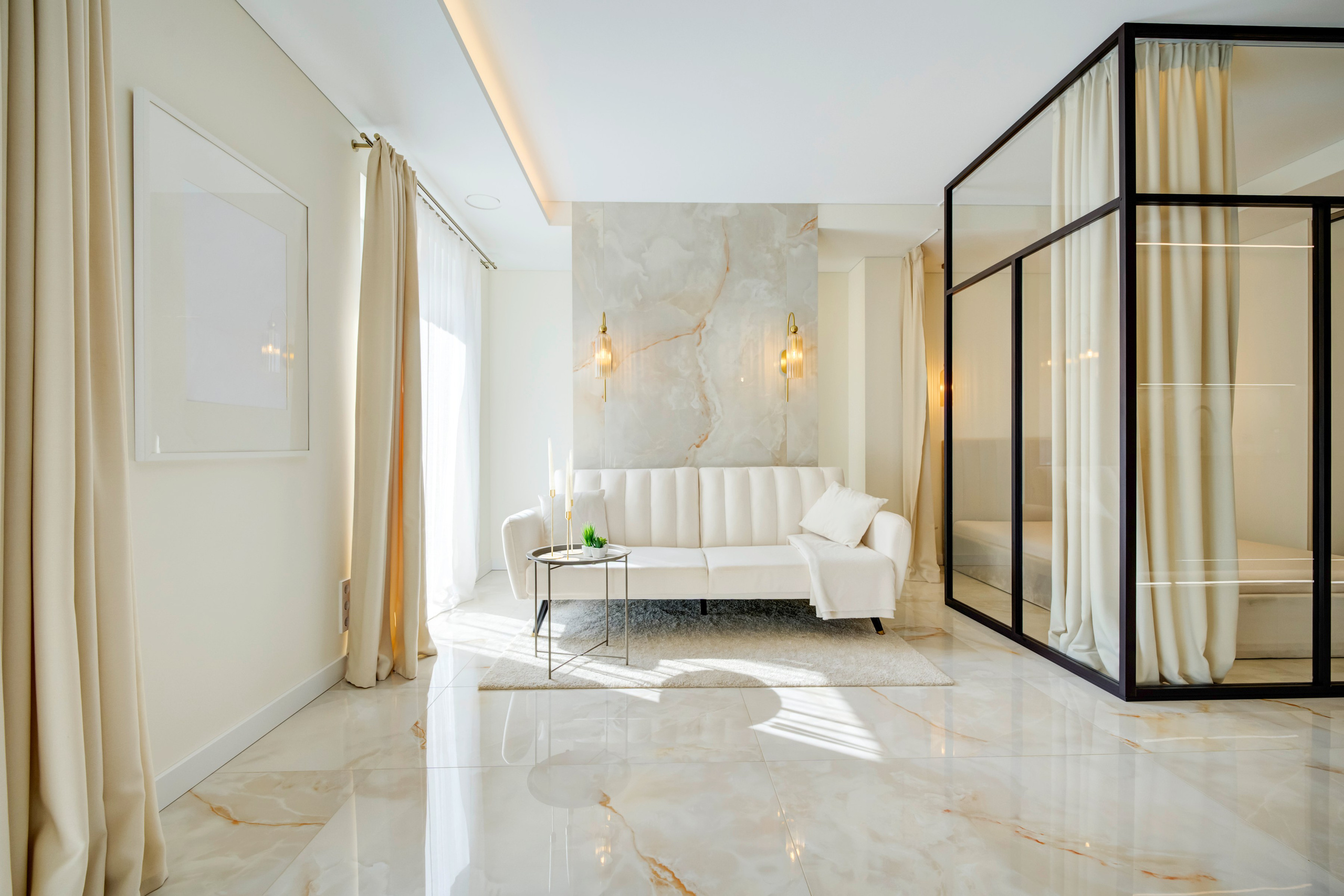 Eigulių g. 7 didelis 1 k. butas su pertvarą. Elina Sapiega fotografė Vilniuje