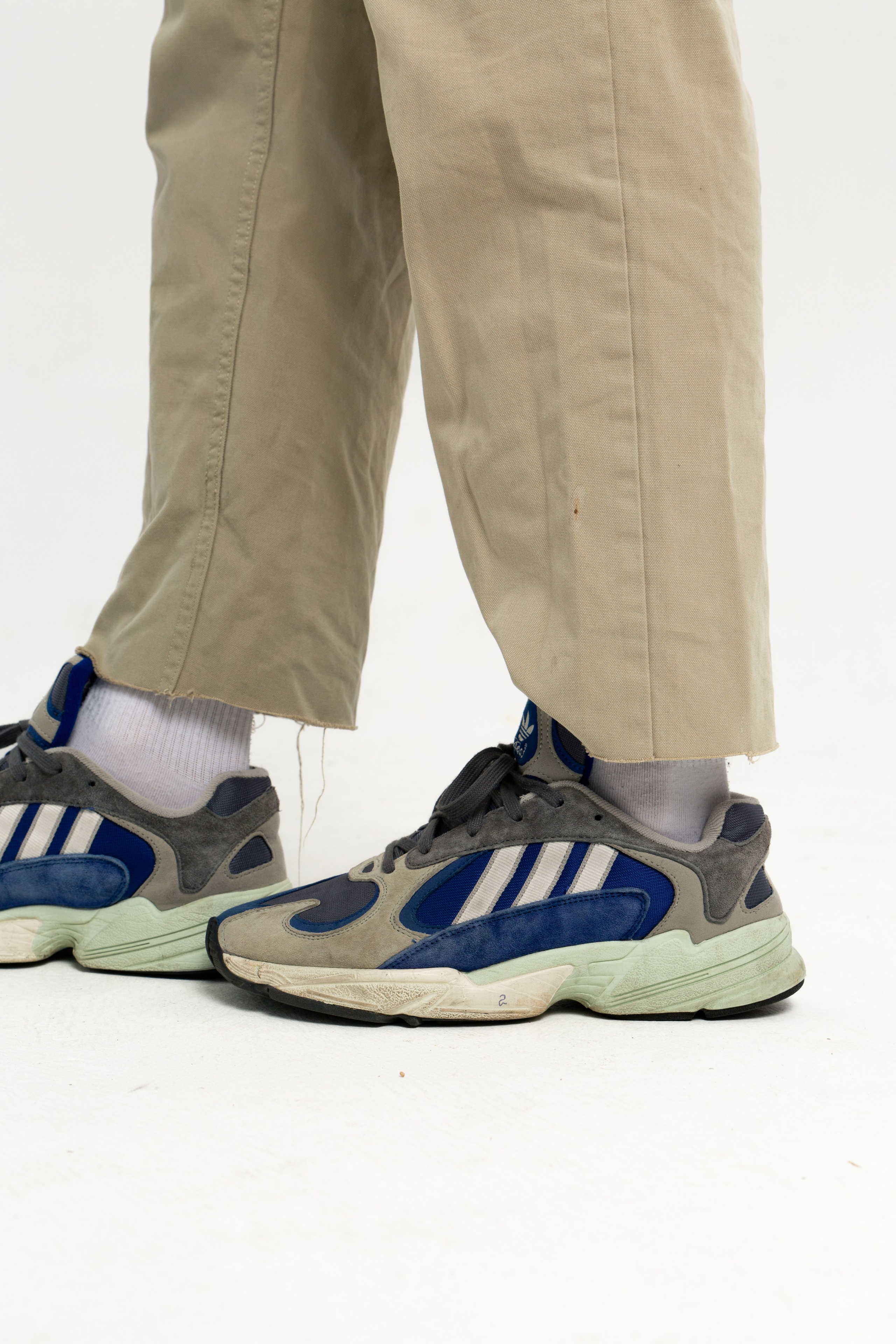 Davran. Thrift shop. Photographer Vladmir Gladkov