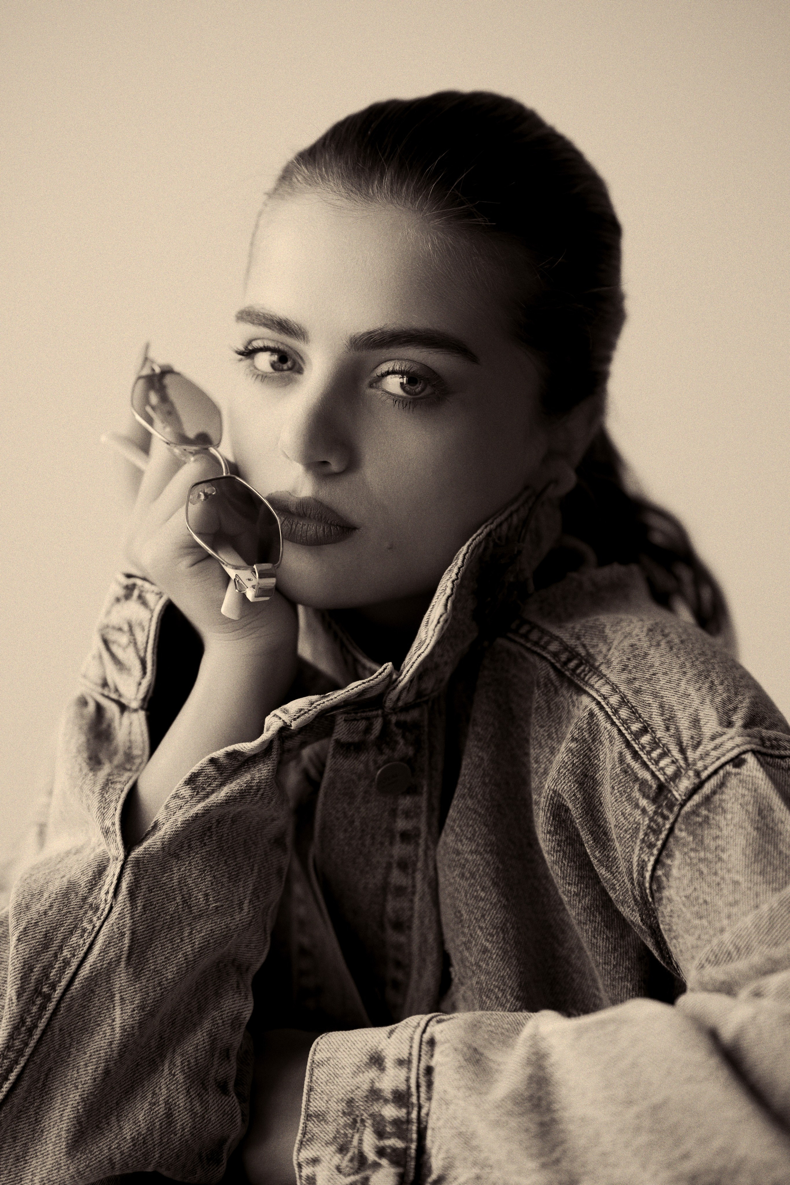 Beauty, Fashion and Glamour. Mehran Hadad — Portrait Photographer, Filmmaker and Youtuber