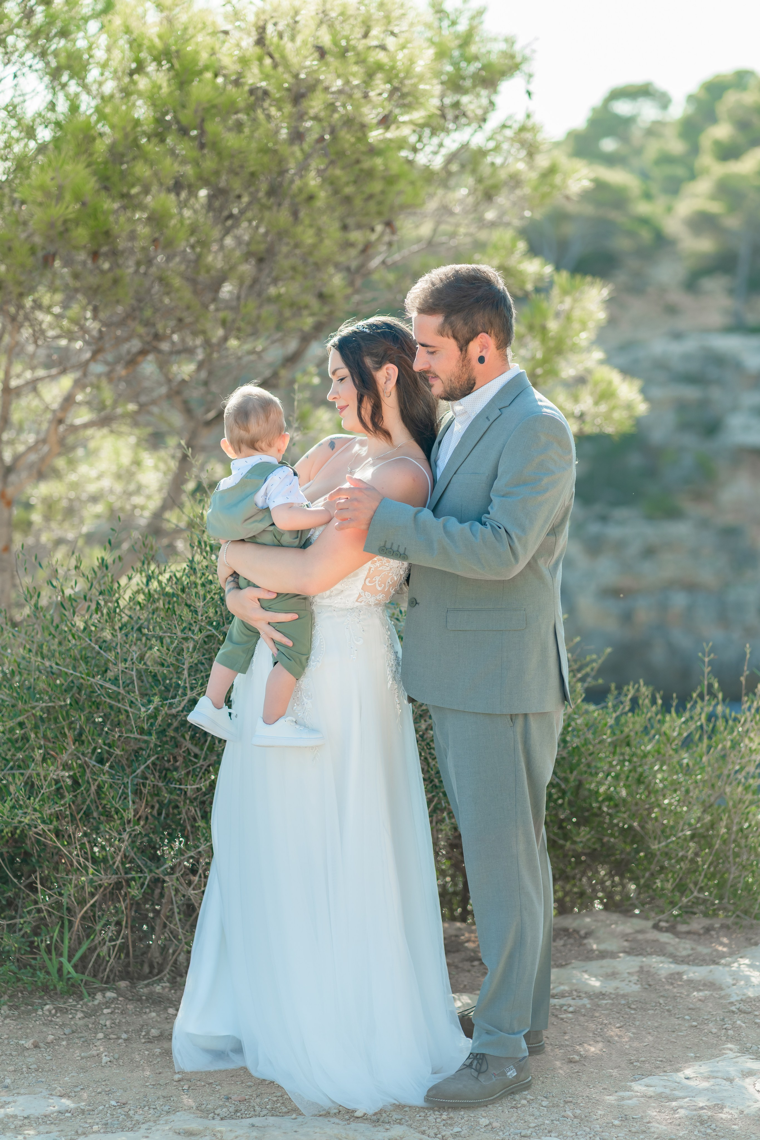 Afterwedding Session P&C. Deine Fotografin auf Mallorca für Familien und Business