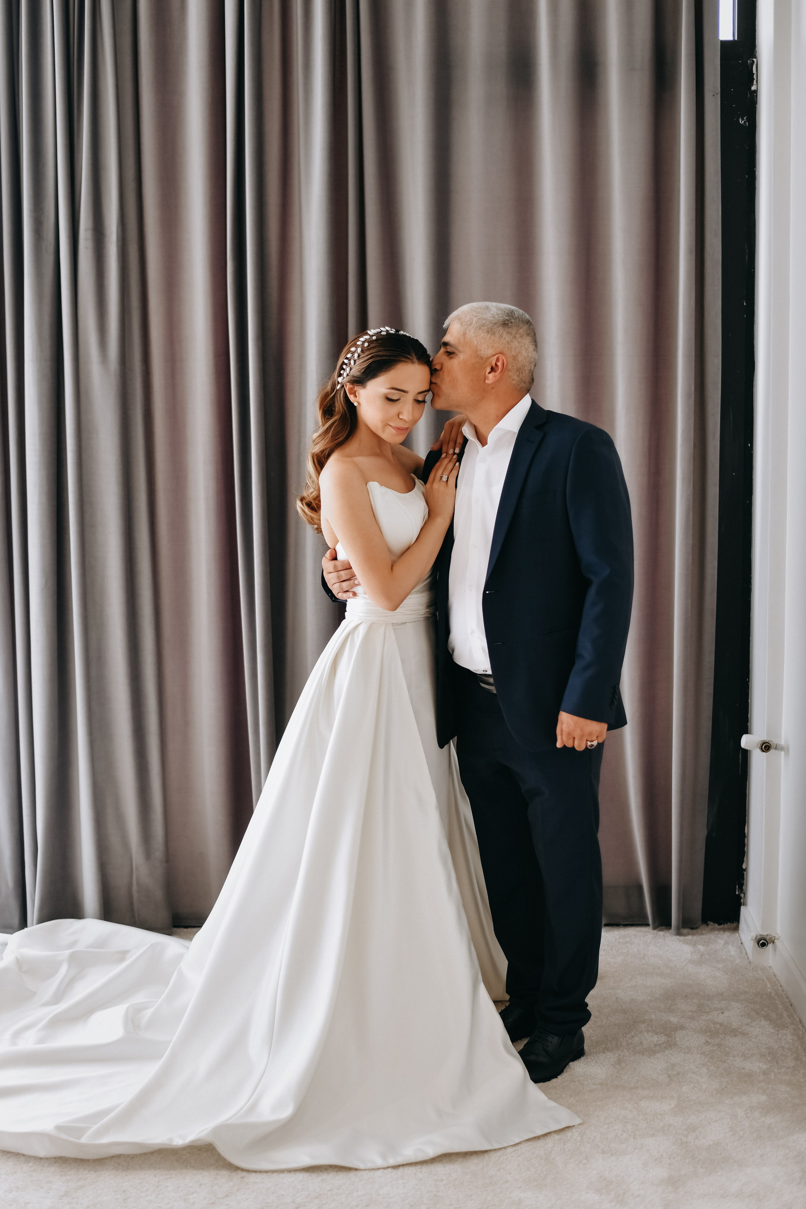 Armenian Wedding by GV Production. Wedding photos and video shooting in Armenia and all over the world!!! Photographer in Yerevan