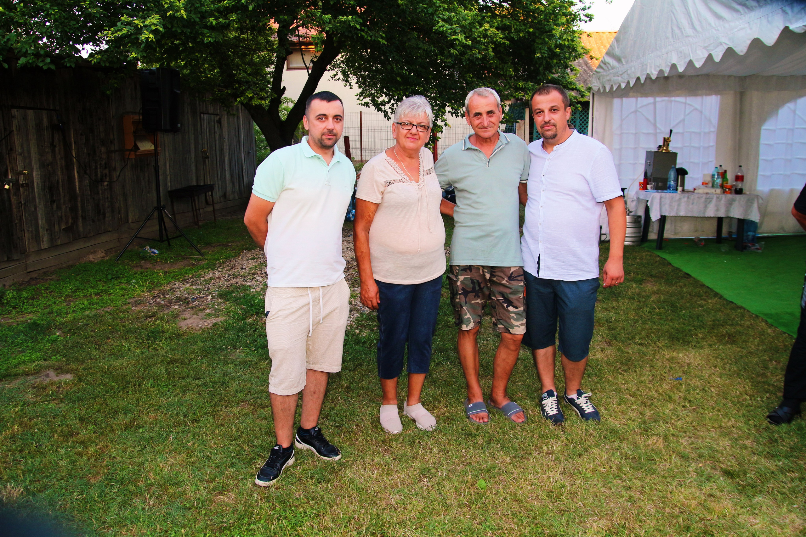 BYZO MEDIA. PETRU BYZO - family and children photographer in ROMANIA