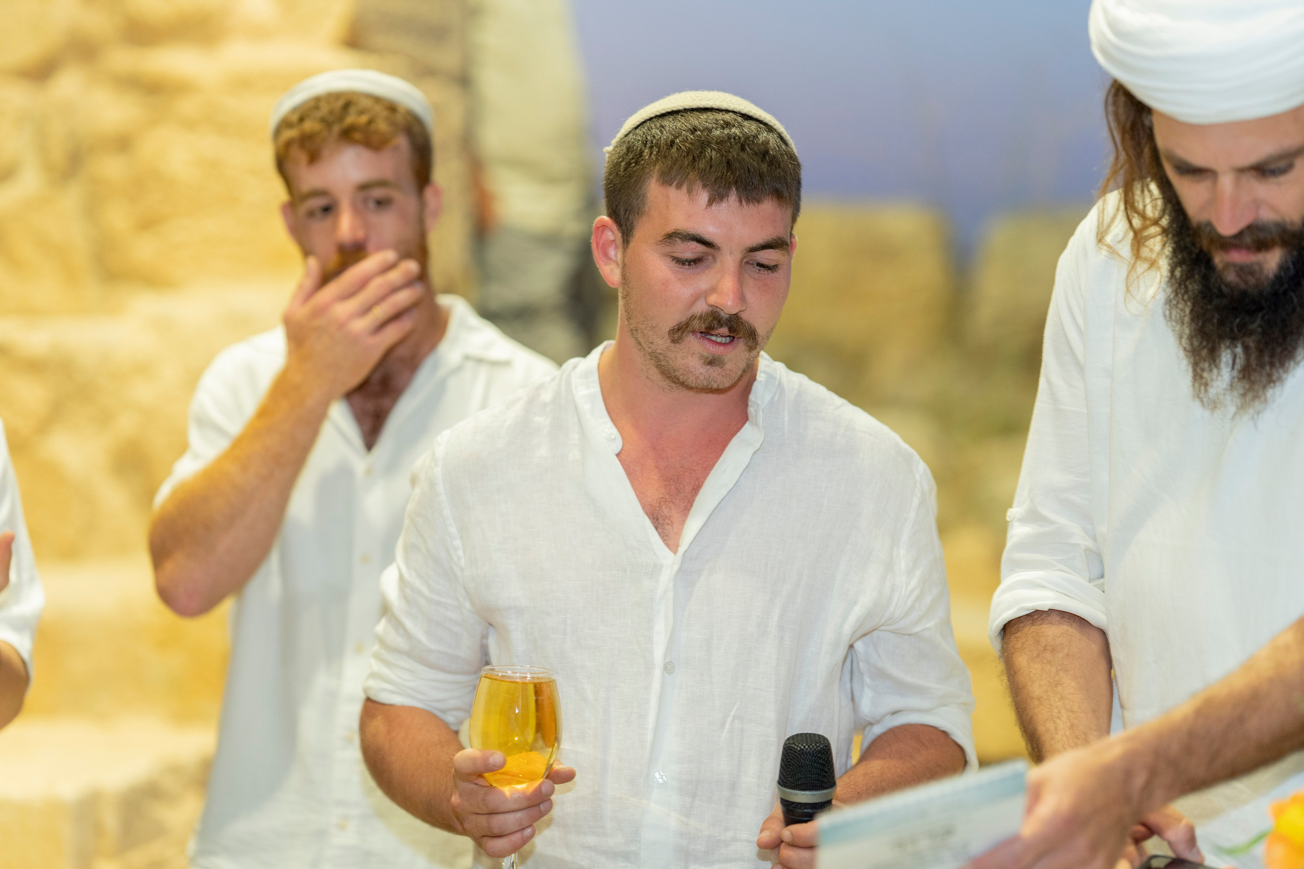 עדן ושלהבת. יוסף מזרחי צילום חתונה, ברית וזוגיות. צלם מקצועי שאוהב להוציא אתכם הכי יפים ברגעים הכי מרגשים