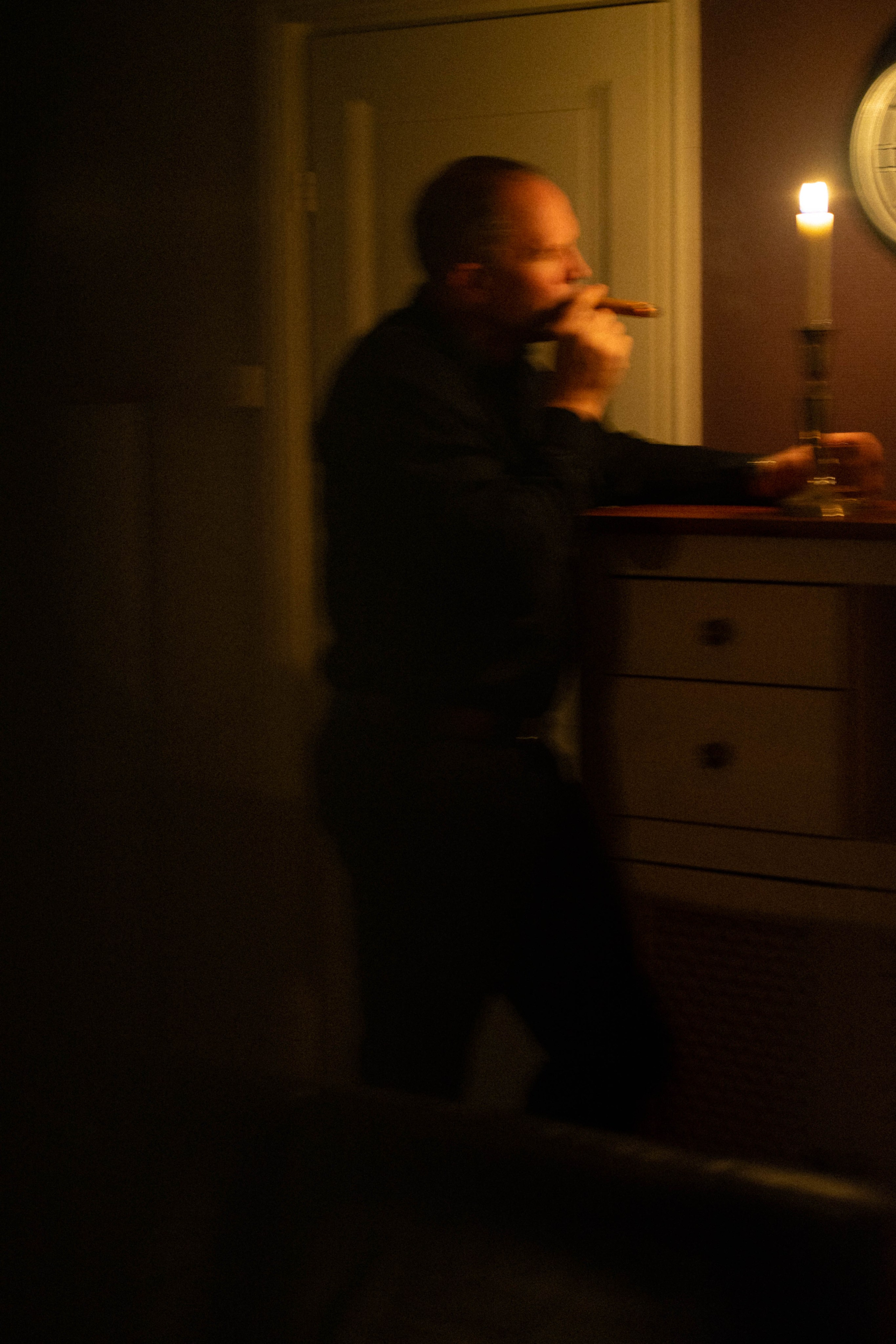 Juha. Elämäntyylivalokuvaaja Turku. Tallentan tunteet kuvaan