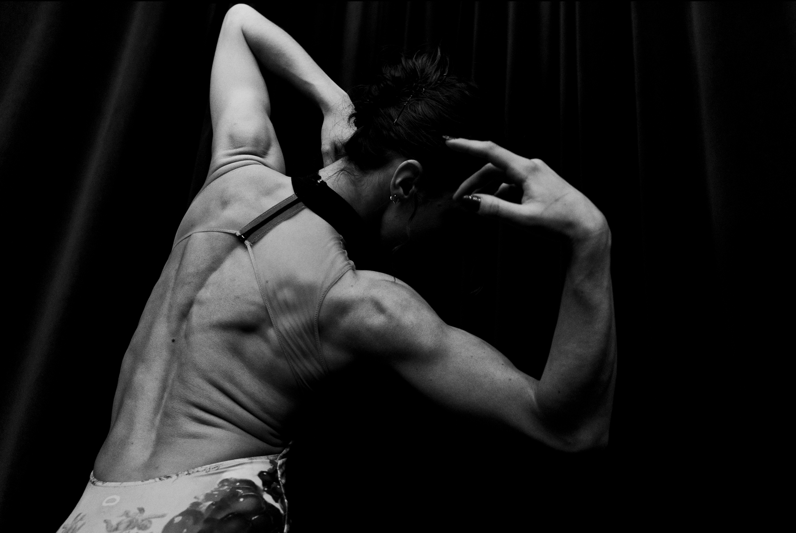 Body in Black. Ballet and artistic photographer in Prague Francesco Sanvito