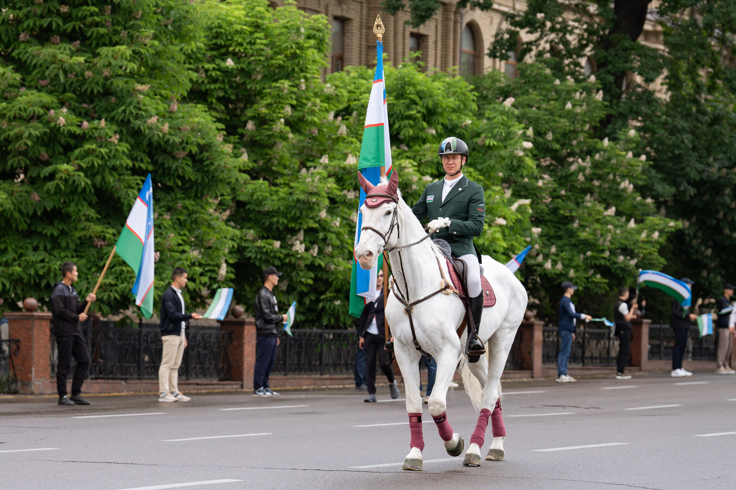 Конный парад в Ташкенте. Георгий Намазов | Фотограф в Ташкенте