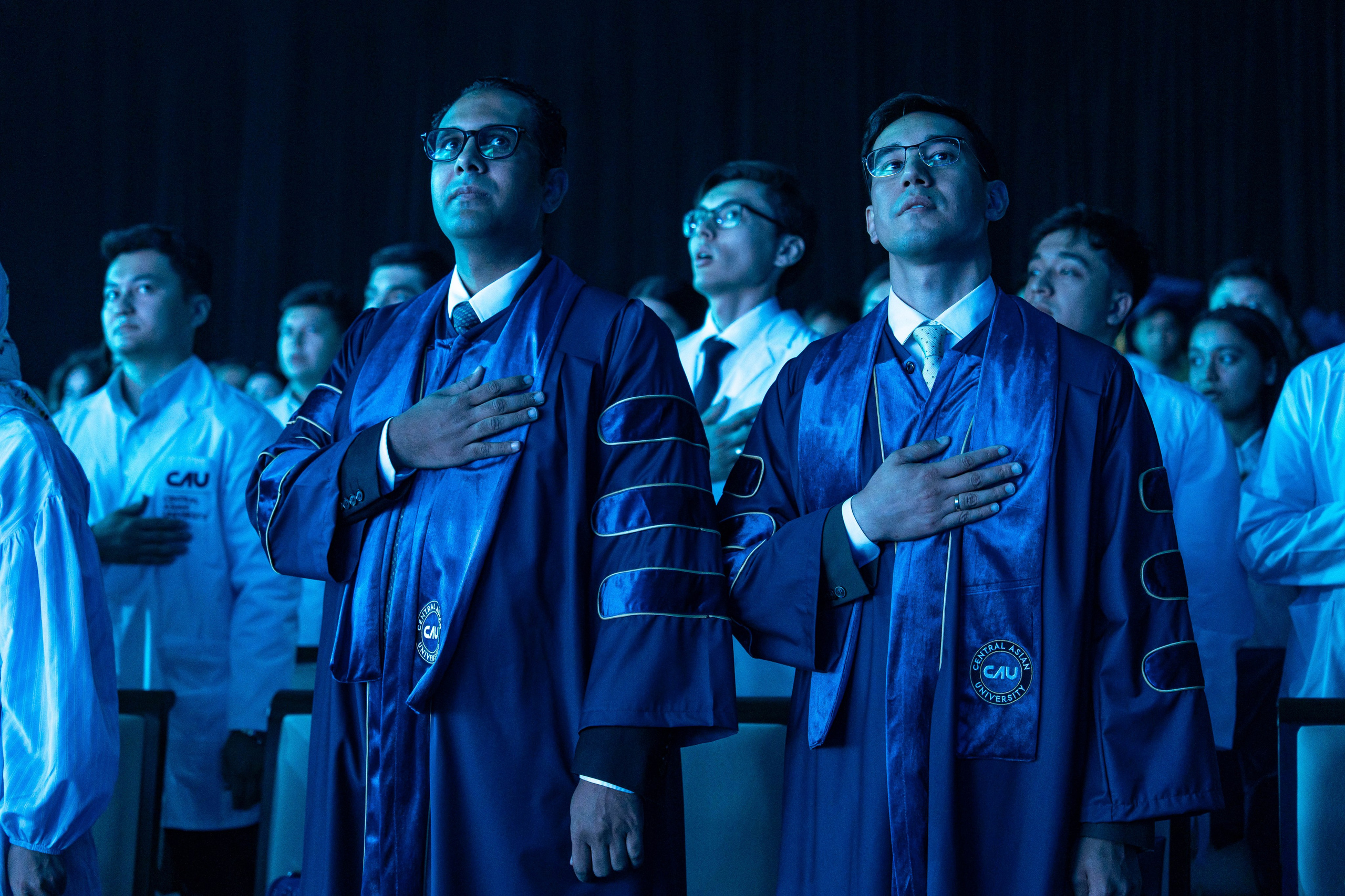 Как Central Asian University провёл одну из самых ярких выпускных церемоний. Георгий Намазов | Фотограф в Ташкенте