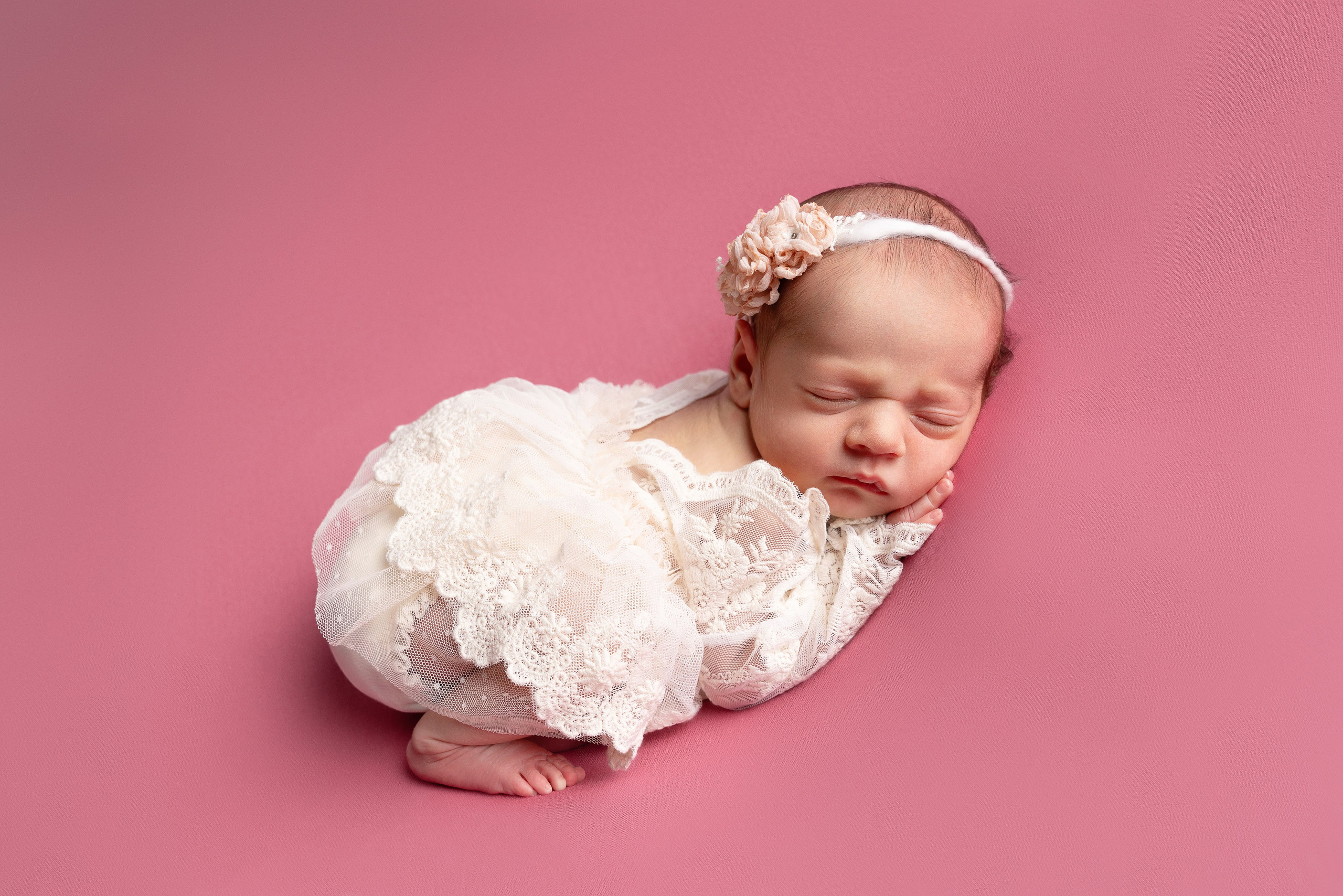 Emma. Neugeborenenfotografin und Retoucher in Augsburg Nastassia Schneider