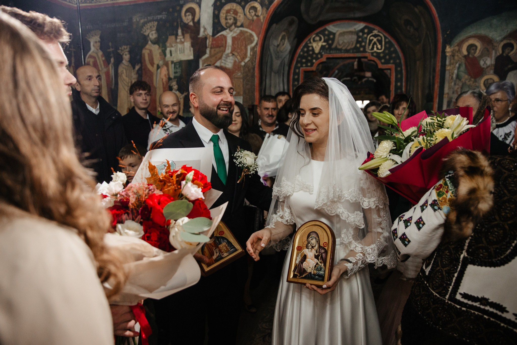 Nunta de Poveste la Sucevița: Cristi și Andreea. Servicii foto-video profesionale, pentru momente de neuitat