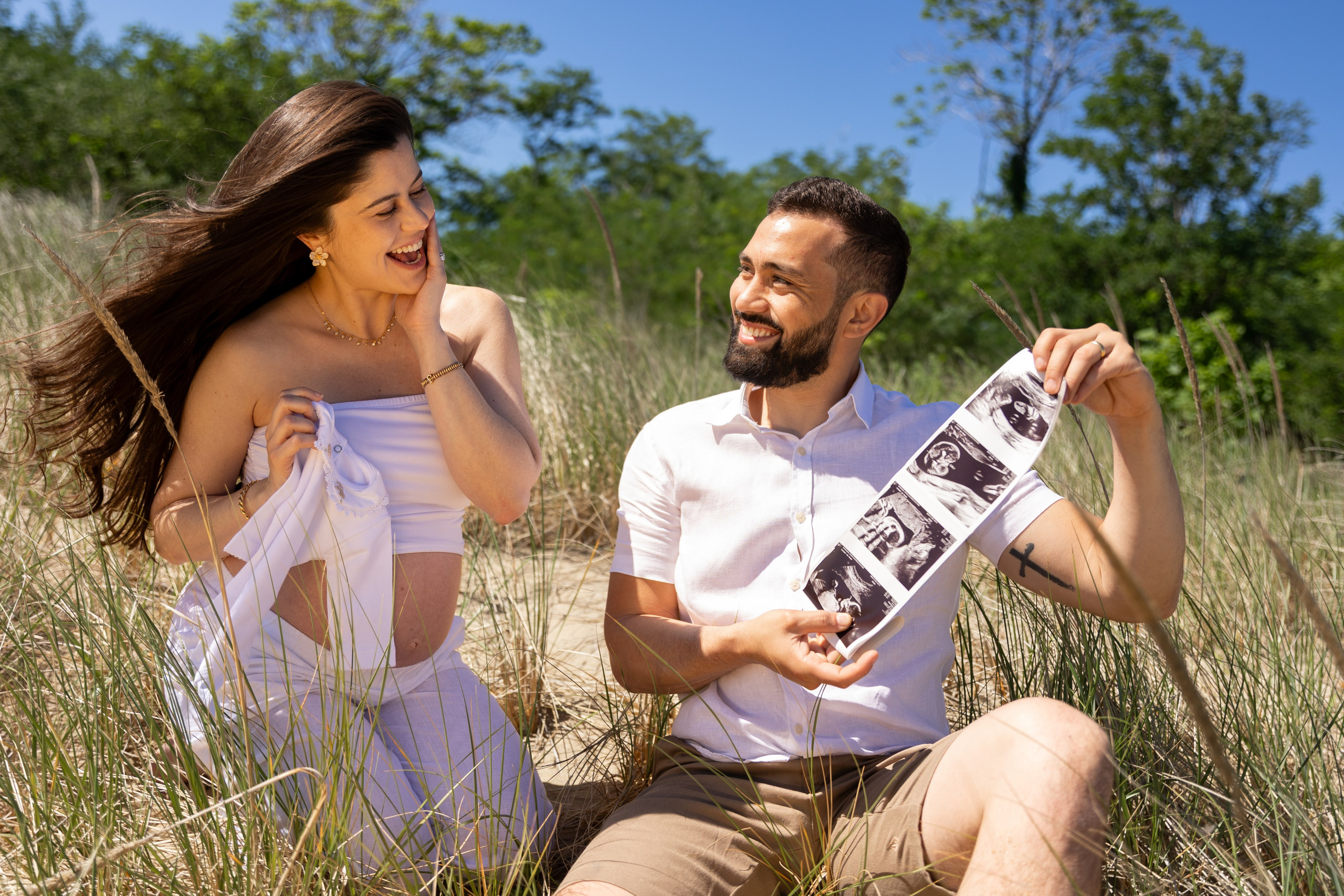 Beachside Maternity at Ideal Beach, NJ. Family, lifestyle, and commercial photography in New York and New Jersey