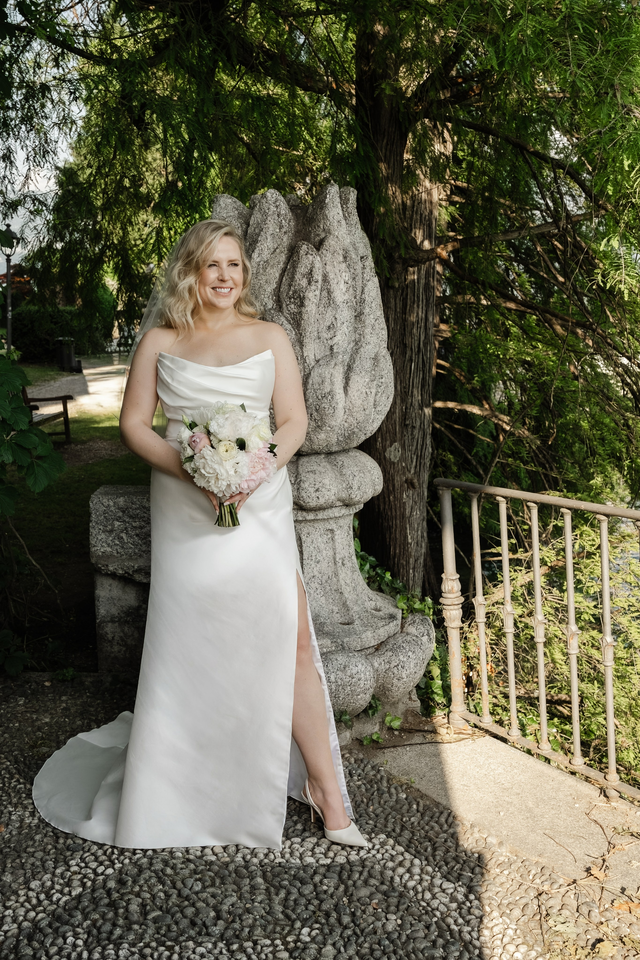 ASHLEY AND RENZO _LAKE COMO. PHOTOGRAPHER IN ITALY