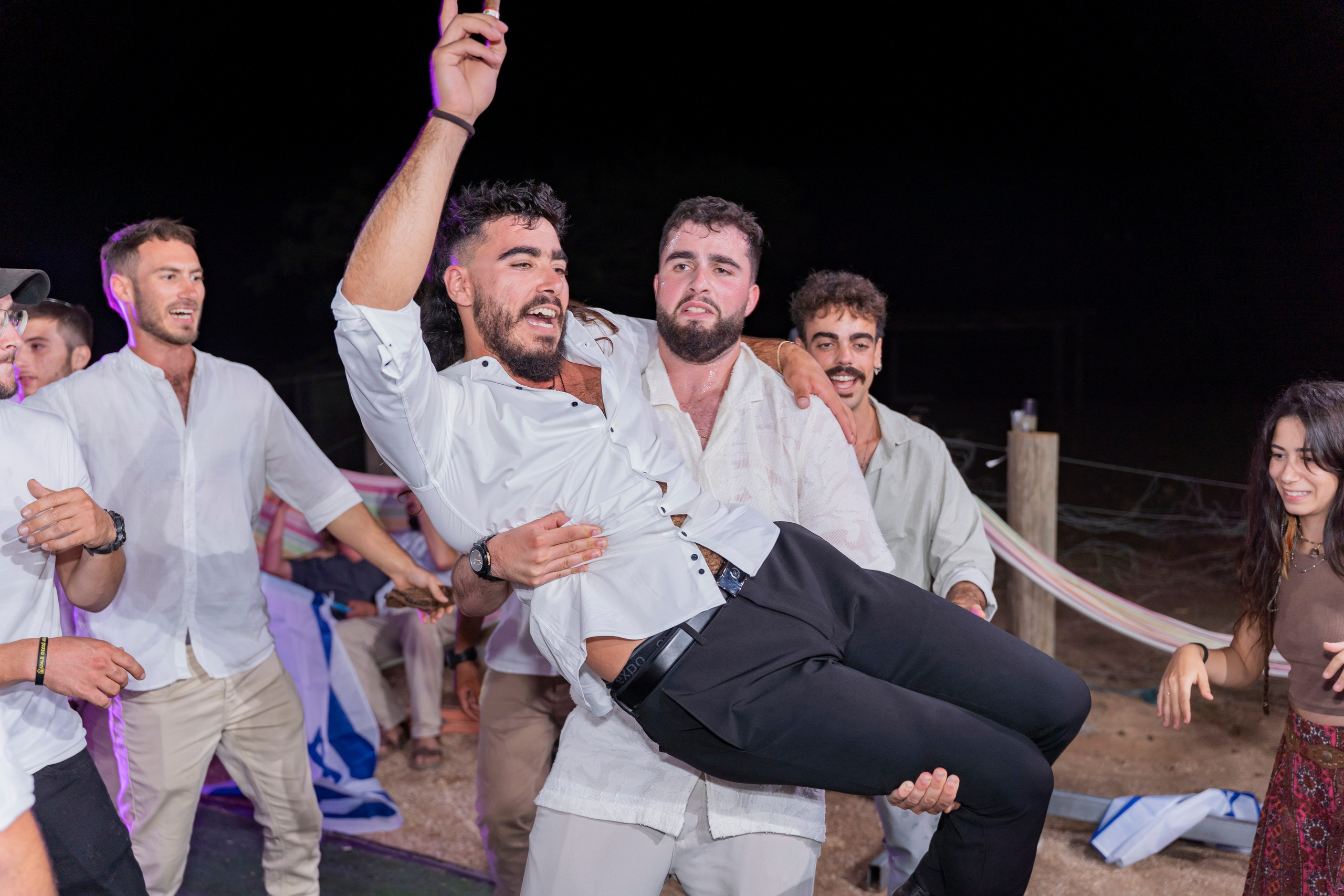 אביה ואחיה. יוסף מזרחי צילום חתונה, ברית וזוגיות. צלם מקצועי שאוהב להוציא אתכם הכי יפים ברגעים הכי מרגשים