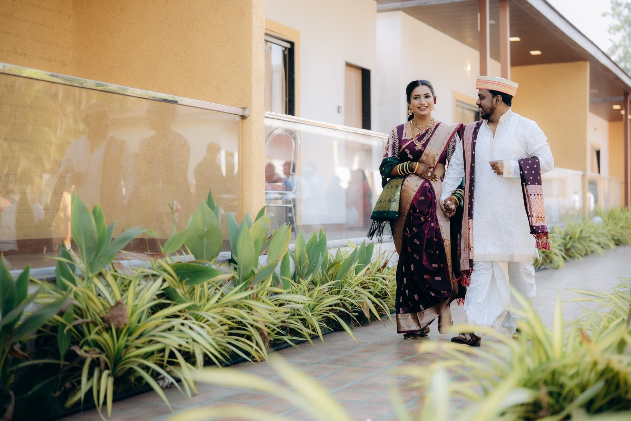 Mayuresh & Harshala. Promise in Pixels — Candid Wedding Photographer & Cinematographer in Mumbai, India
