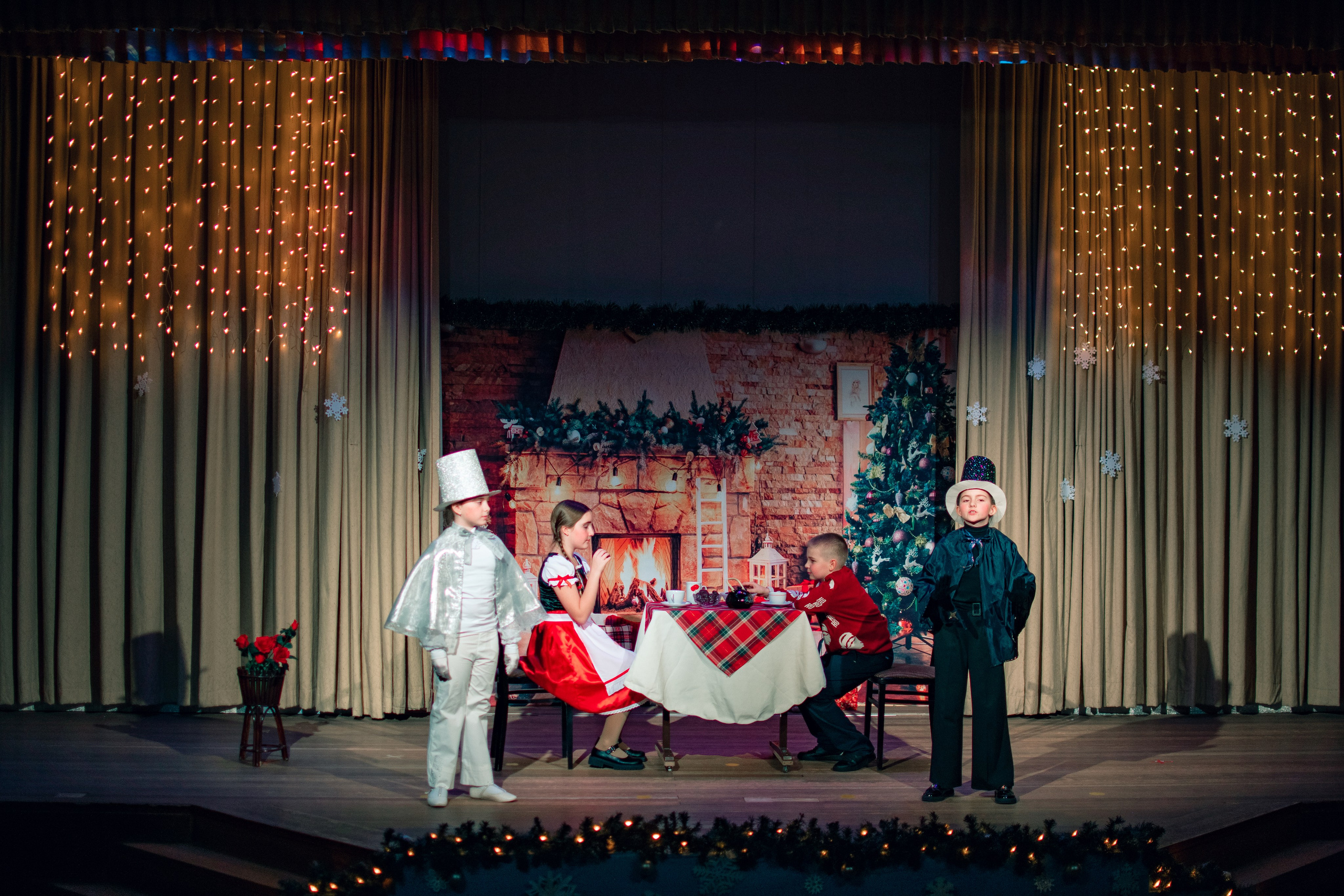 Театральная студия. Семейный и детский фотограф