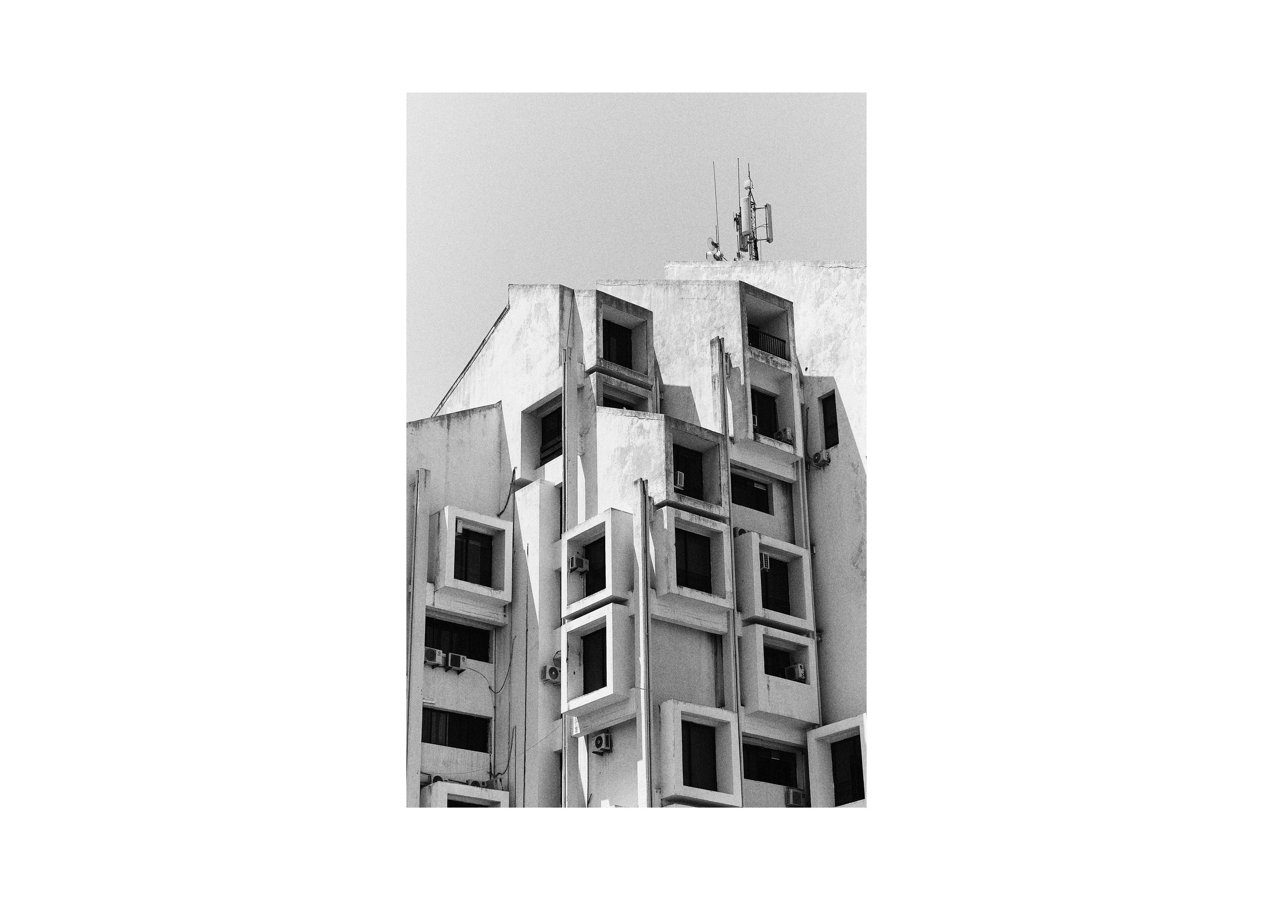 B&W. Cinema that you’ll never see