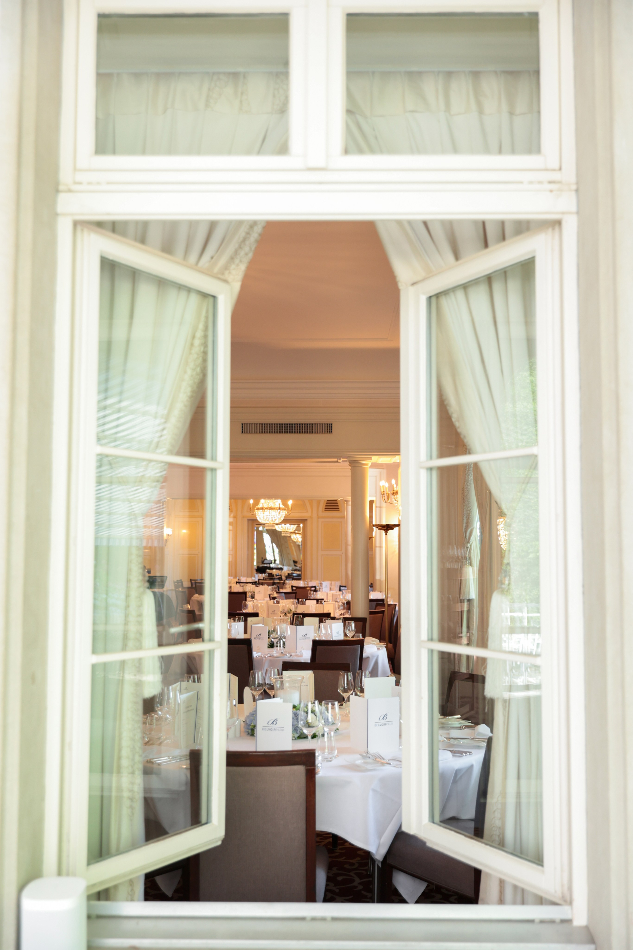 Hochzeitsfotograf aus Deutschland | Shooting in Zürich, Dubai & weltweit