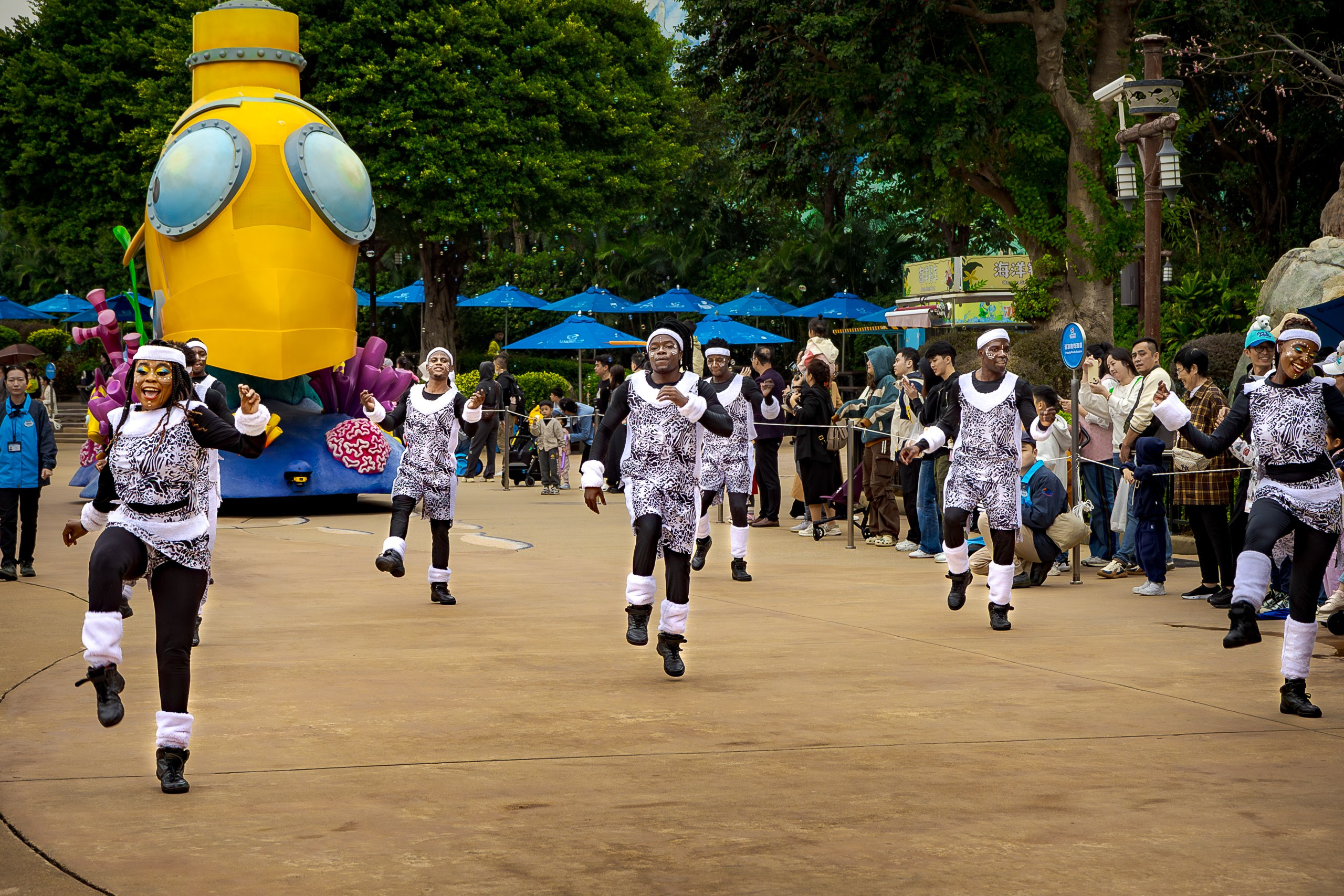 Дневной парад новогодняя версия